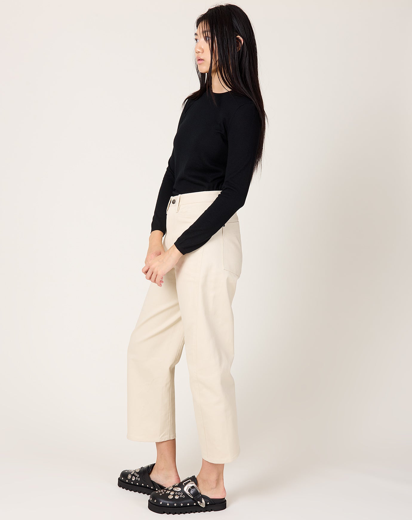Maria McManus Bow Leg Cropped Jean in Ecru