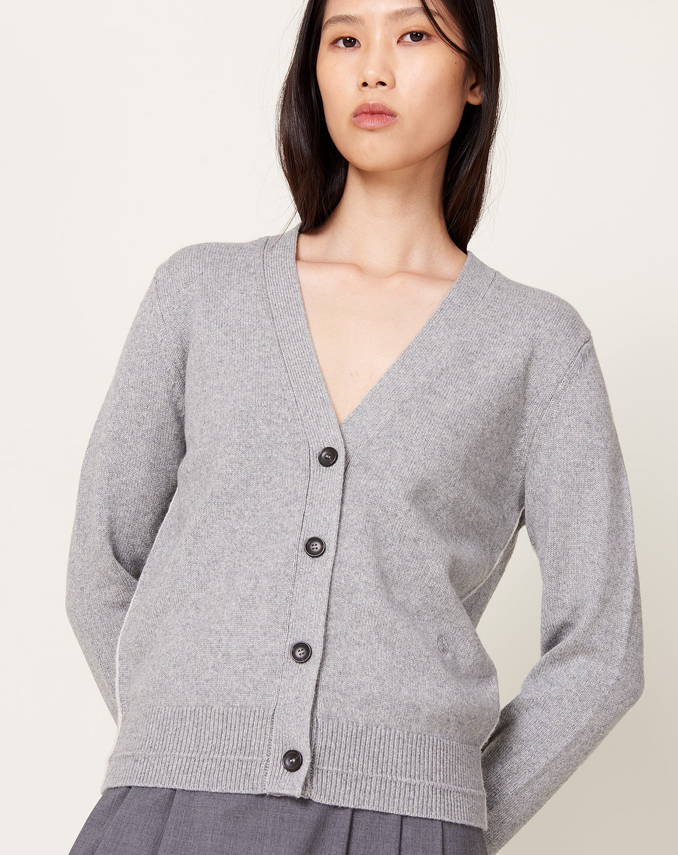 Maria McManus Classic V Cardigan in Heather Grey