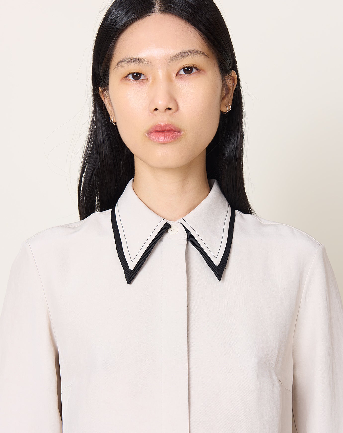 Maria McManus Covered Placket Slim Shirt in Champagne