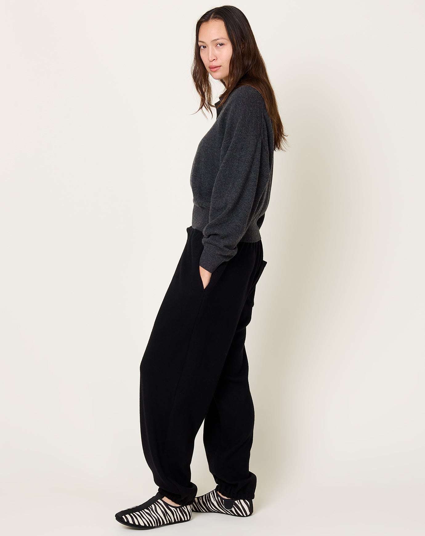 Mark S. Training Pants in Black