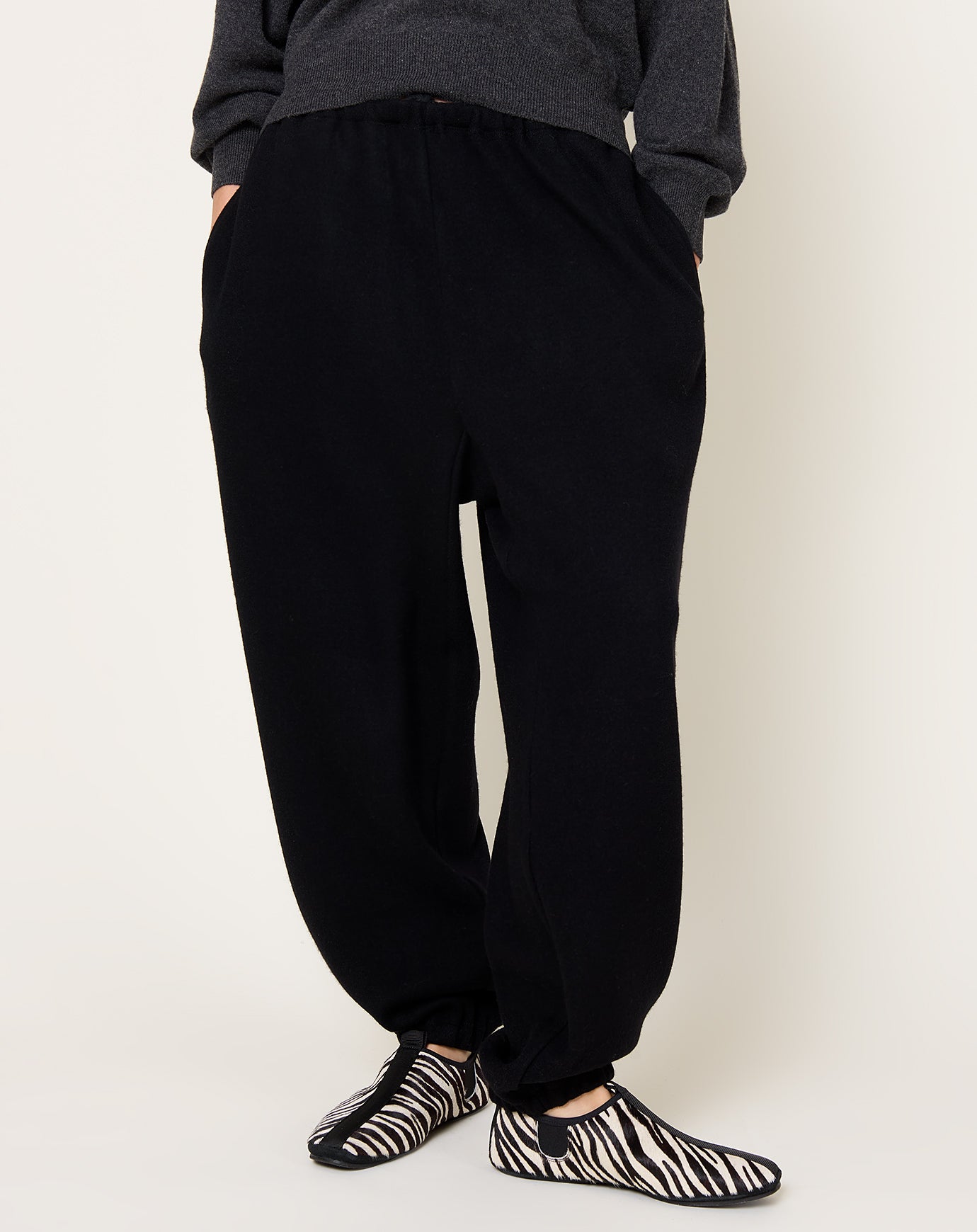 Mark S. Training Pants in Black