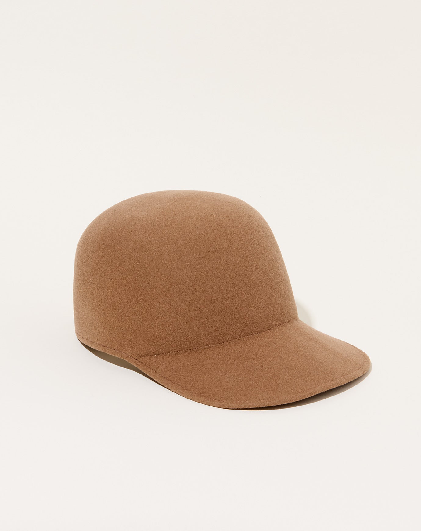 Mature Ha Felt Cap in Dark Camel