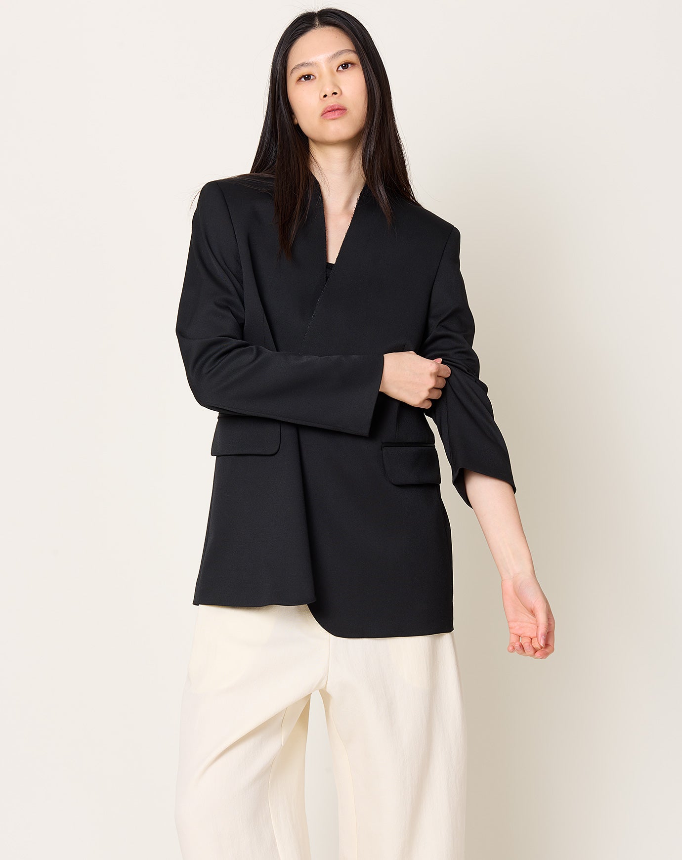 MM6 Collarless Padded Suit Jacket in Balck