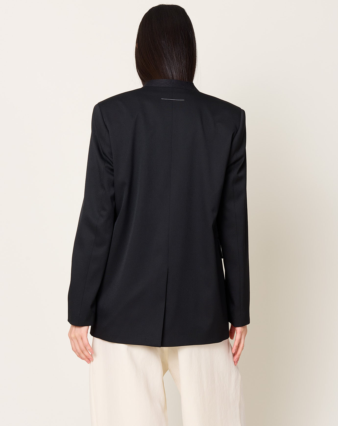 MM6 Collarless Padded Suit Jacket in Balck