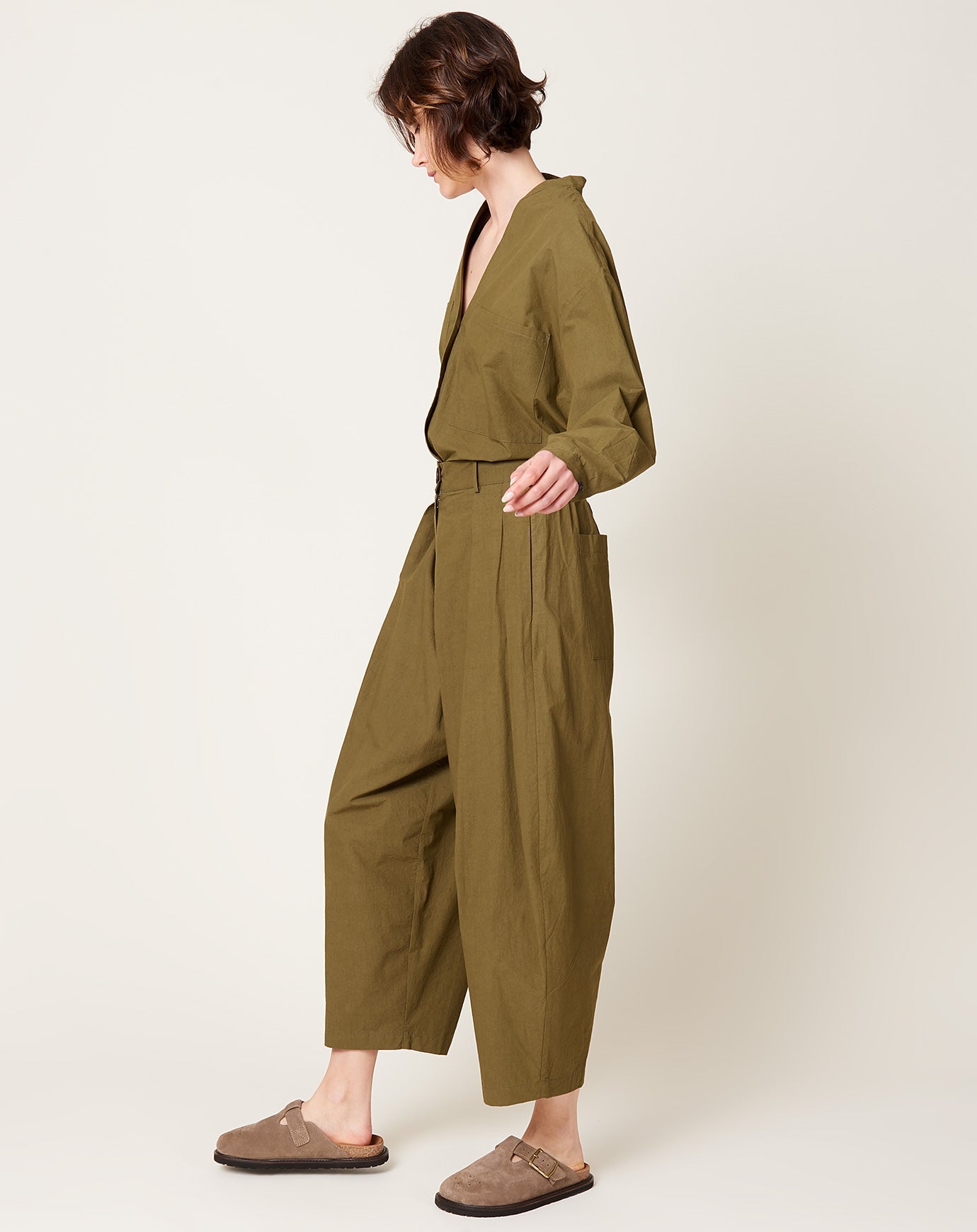 Modern Weaving Voluminous Pleat Trouser in Army