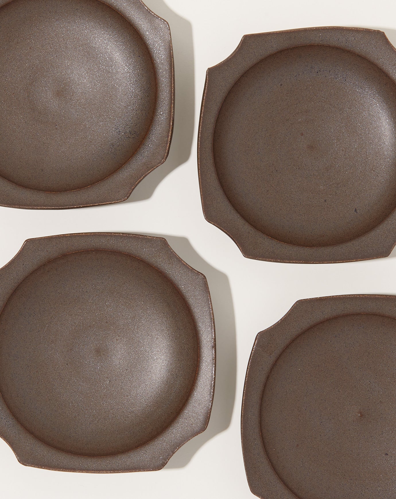 Monohanako Cut Plate in Chocolate