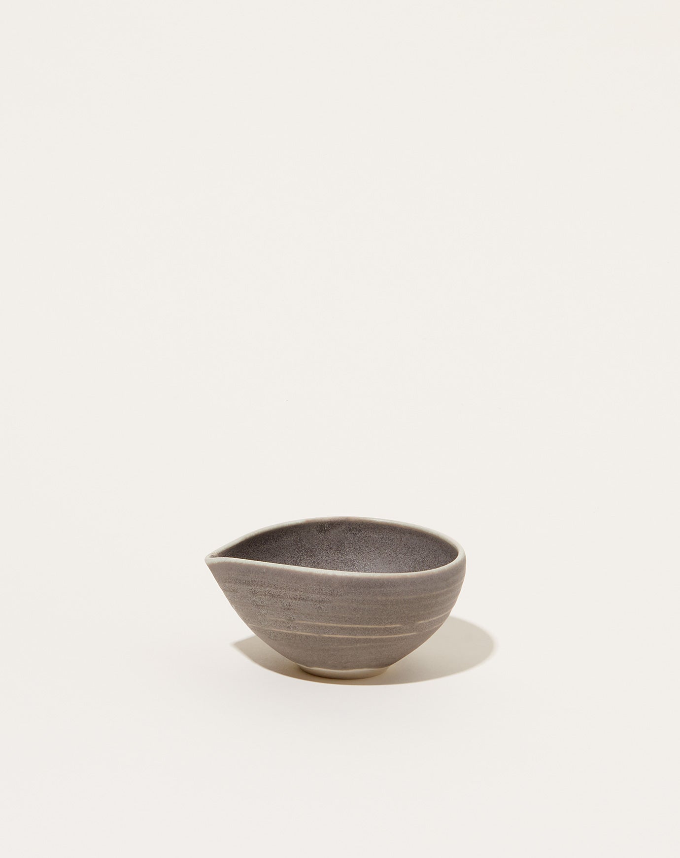Monohanako Extra Small Almond Bowl in Grey