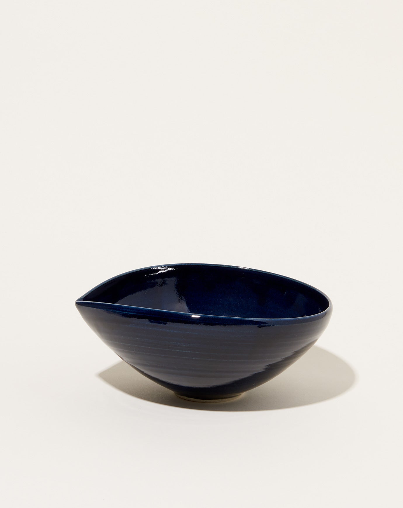 Monohanako Large Almond Bowl in Dark Blue