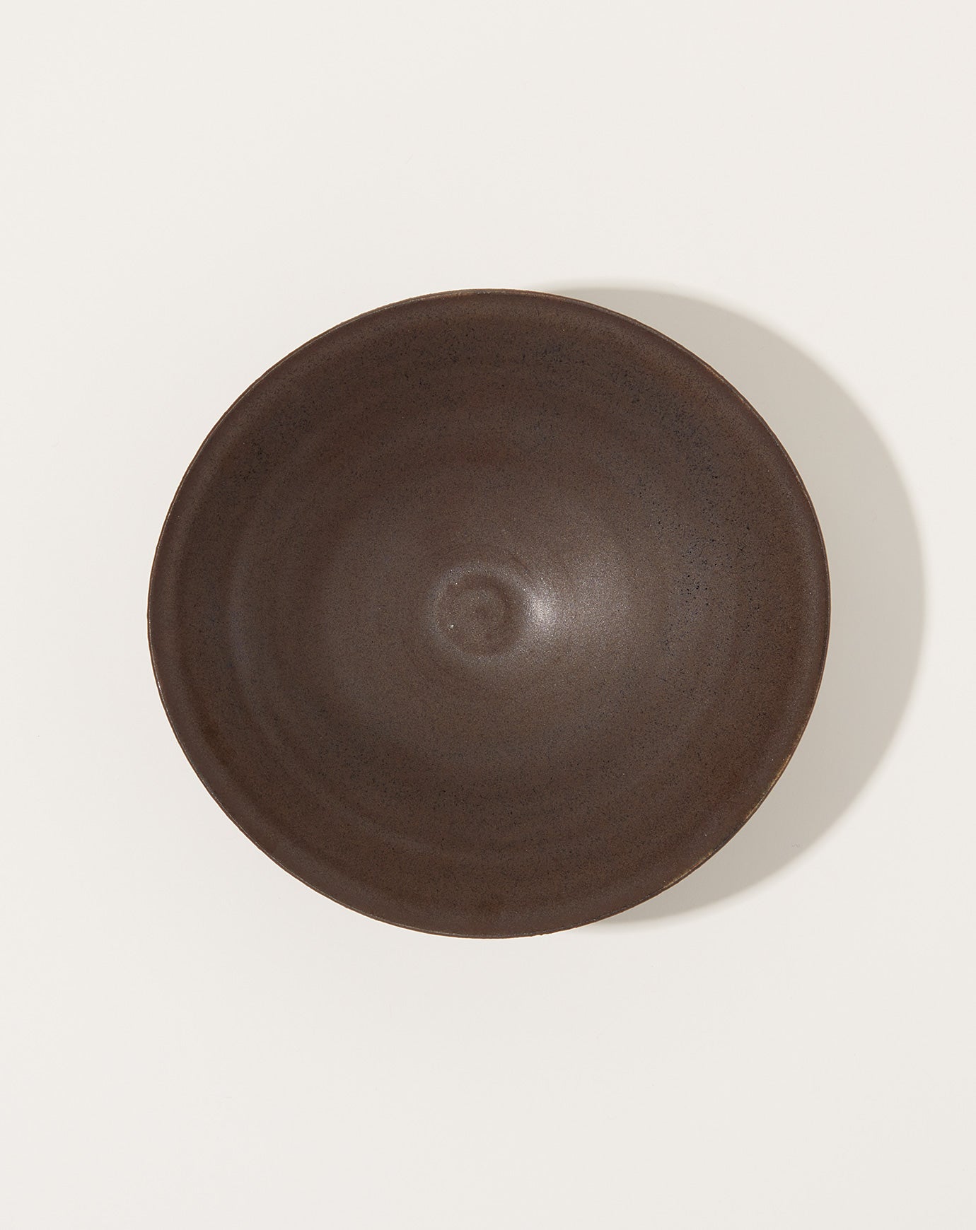 Monohanako Large Double Lip Bowl in Chocolate