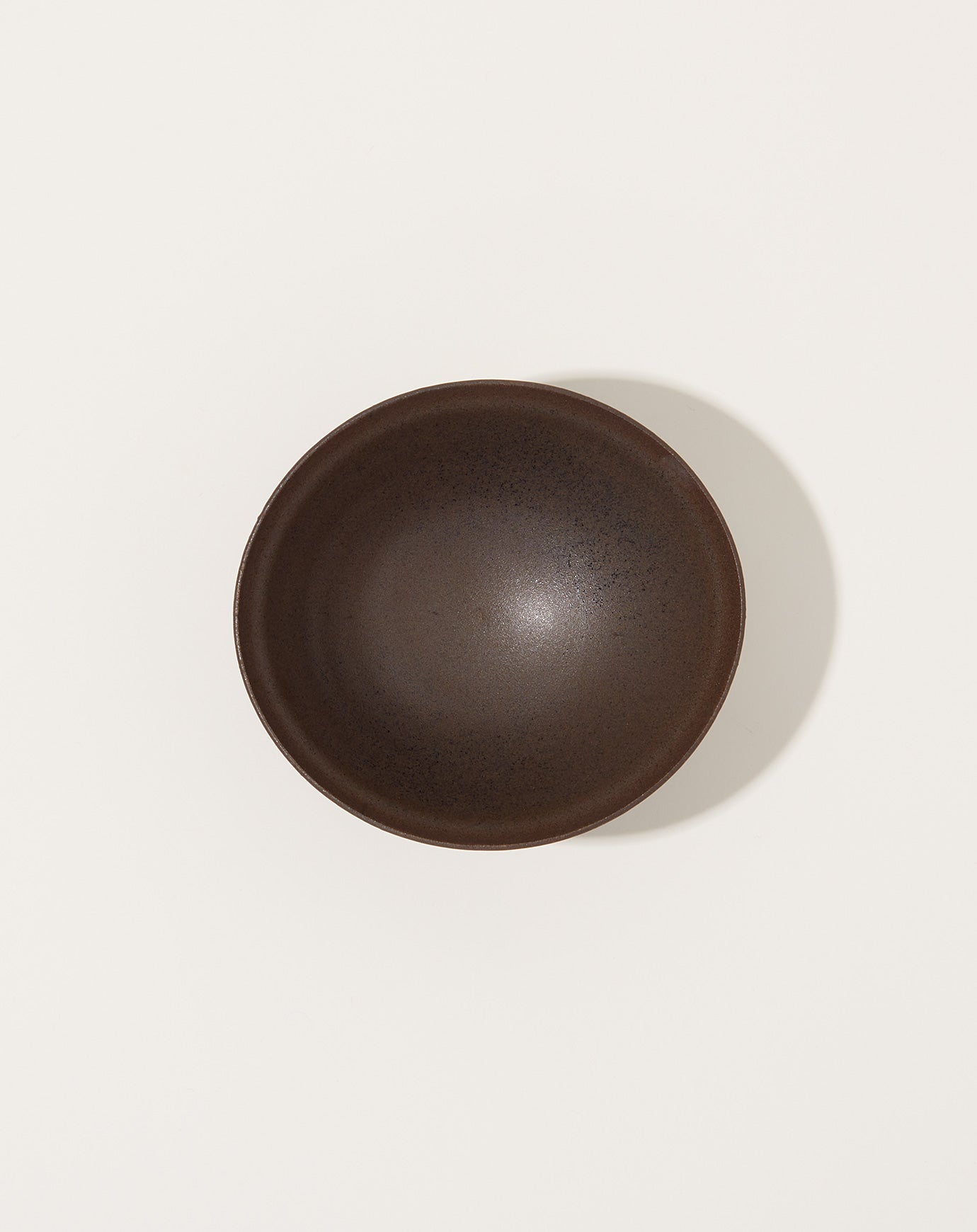 Monohanako Medium Double Lip Bowl in Chocolate