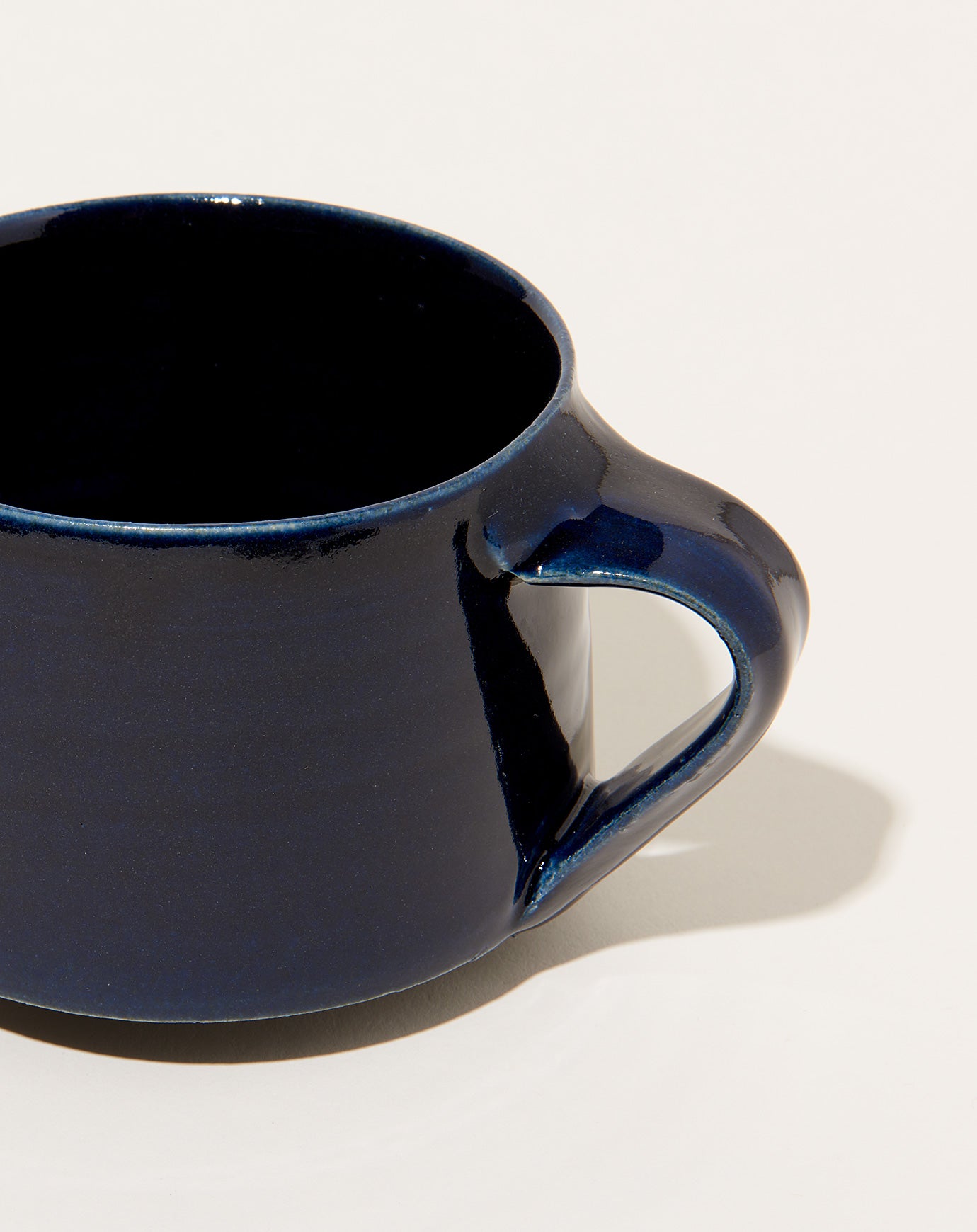 Monohanako Mug in Dark Blue