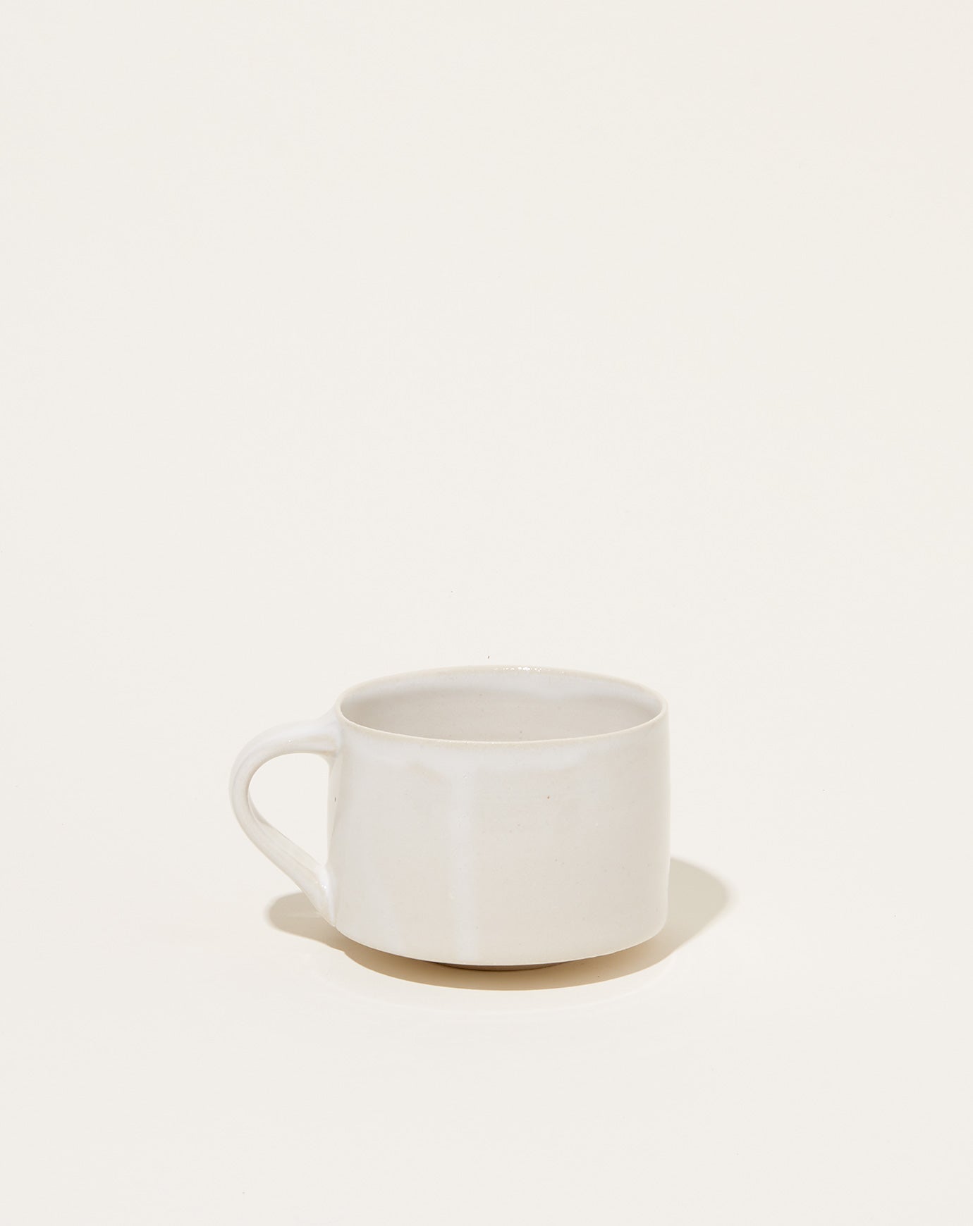 Monohanako Mug in White