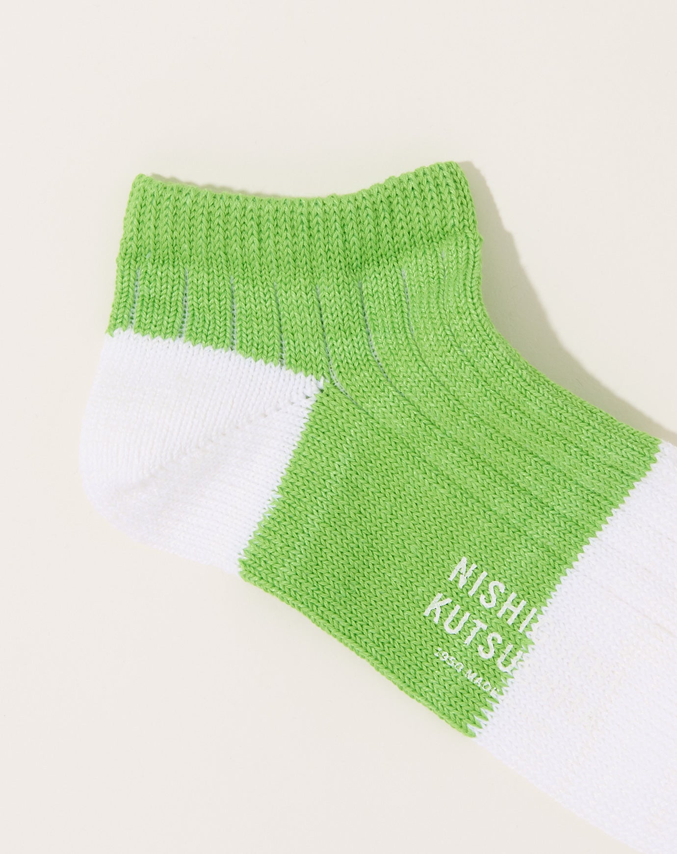 Nishiguchi Kutsushita Linen Cotton Anklet in Pear Green