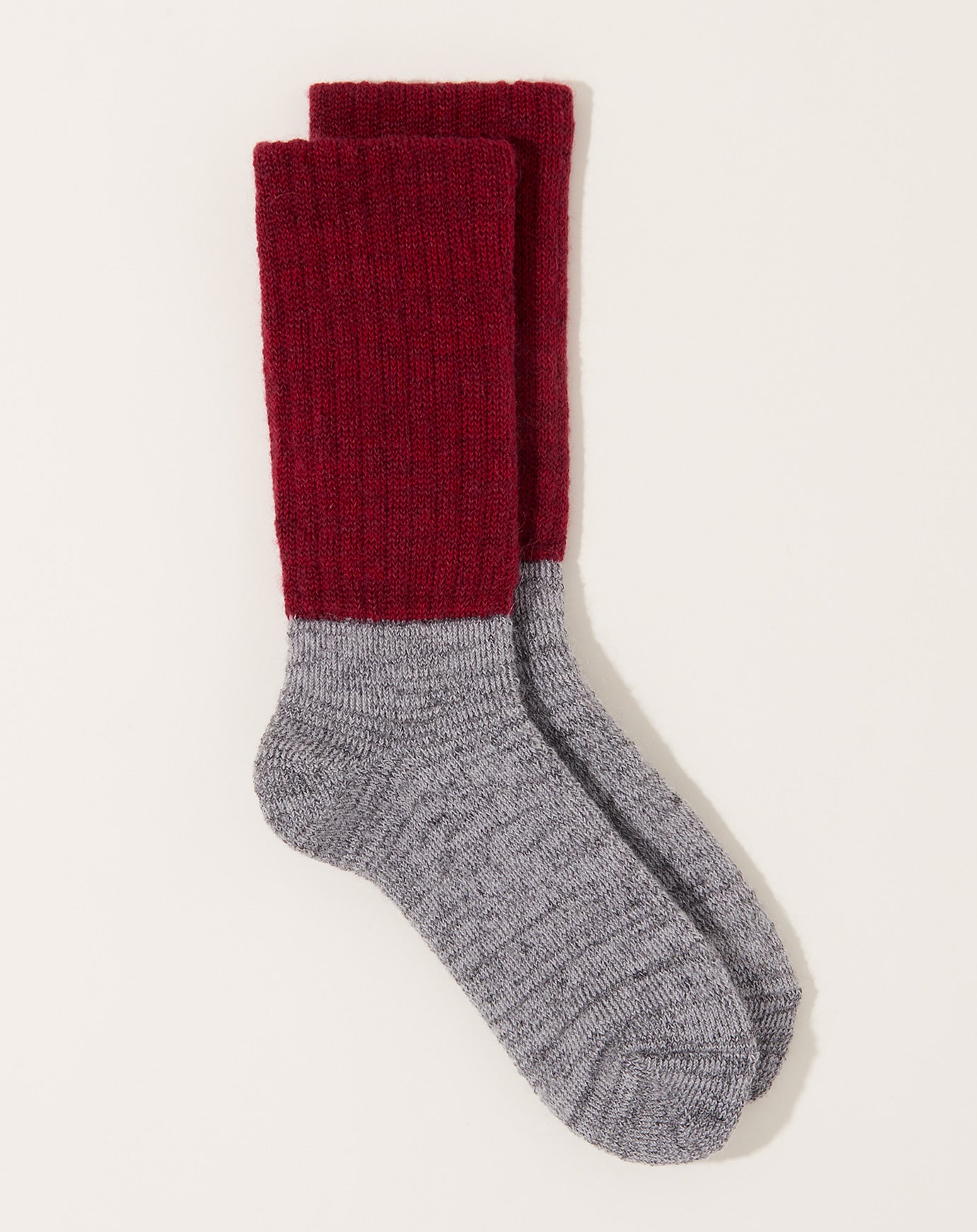 Nishiguchi Kutsushita Mohair Wool Pile Socks in Bordeaux