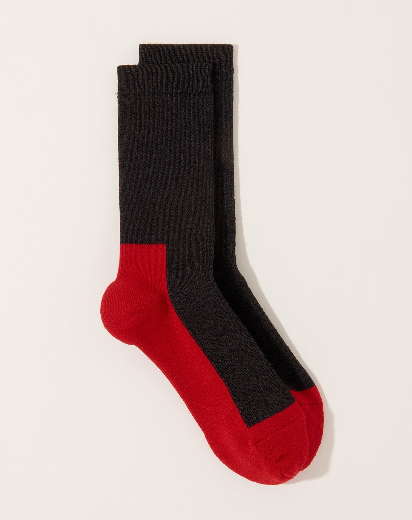 Nishiguchi Kutsushita Wool Pile Trail Socks in Charcoal