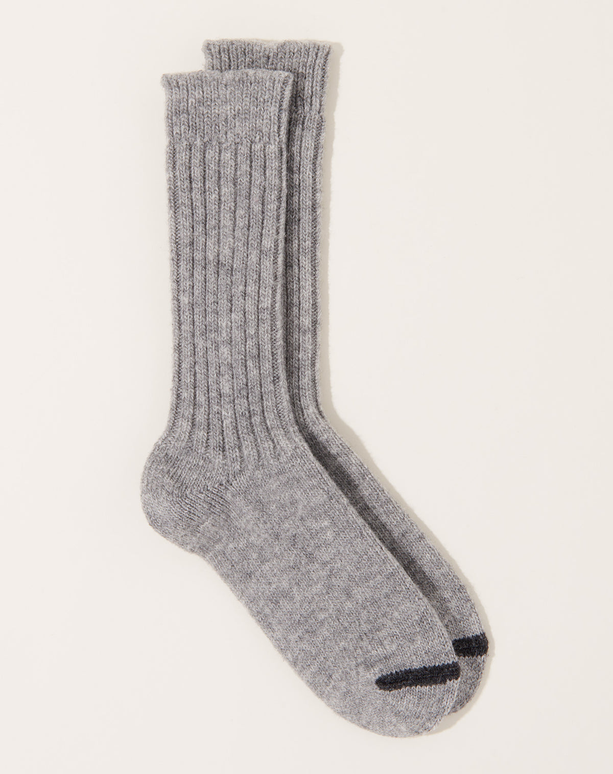 Wool Ribbed Socks in Light Grey | Nishiguchi Kutsushita | Covet + Lou