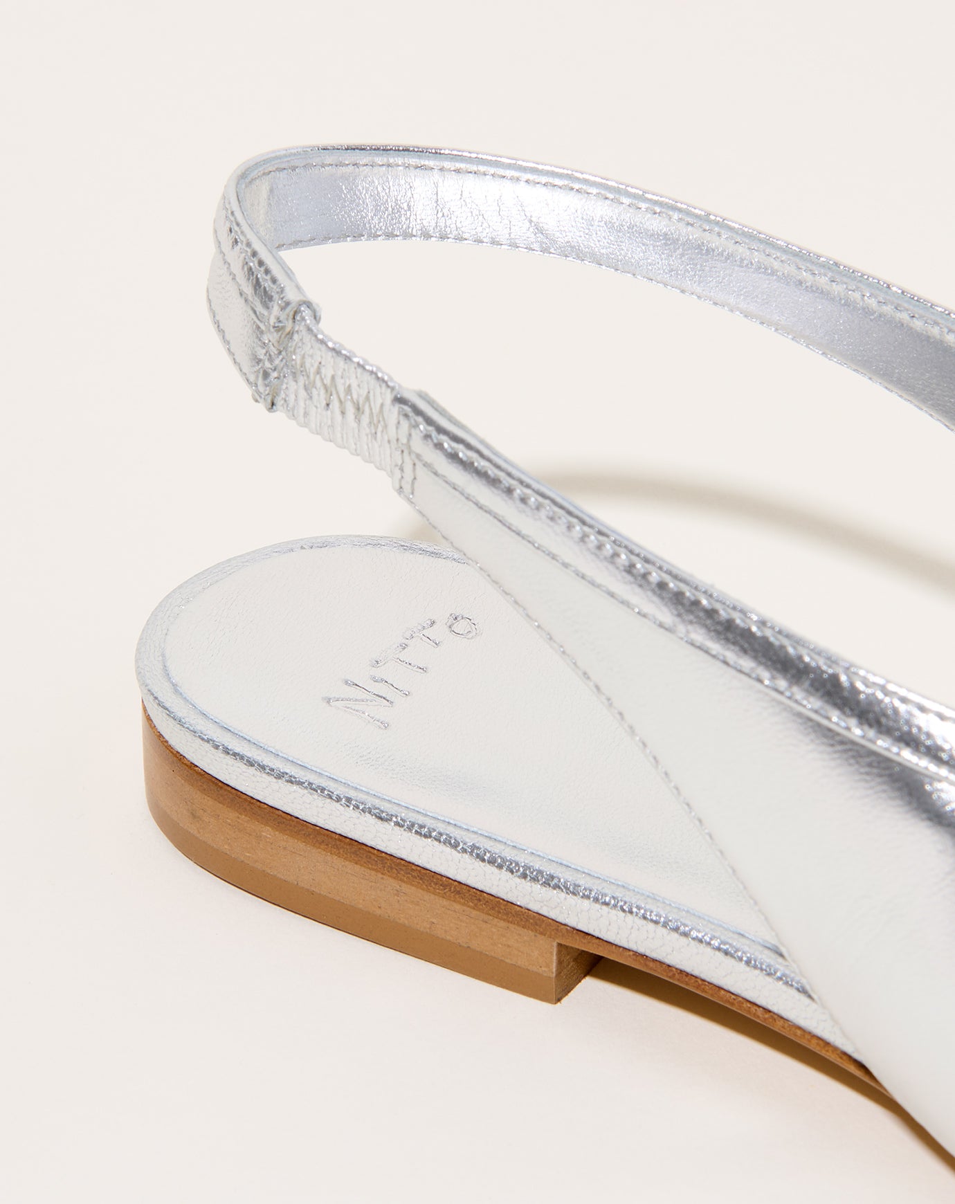 NITTO Balla Slingback in Silver