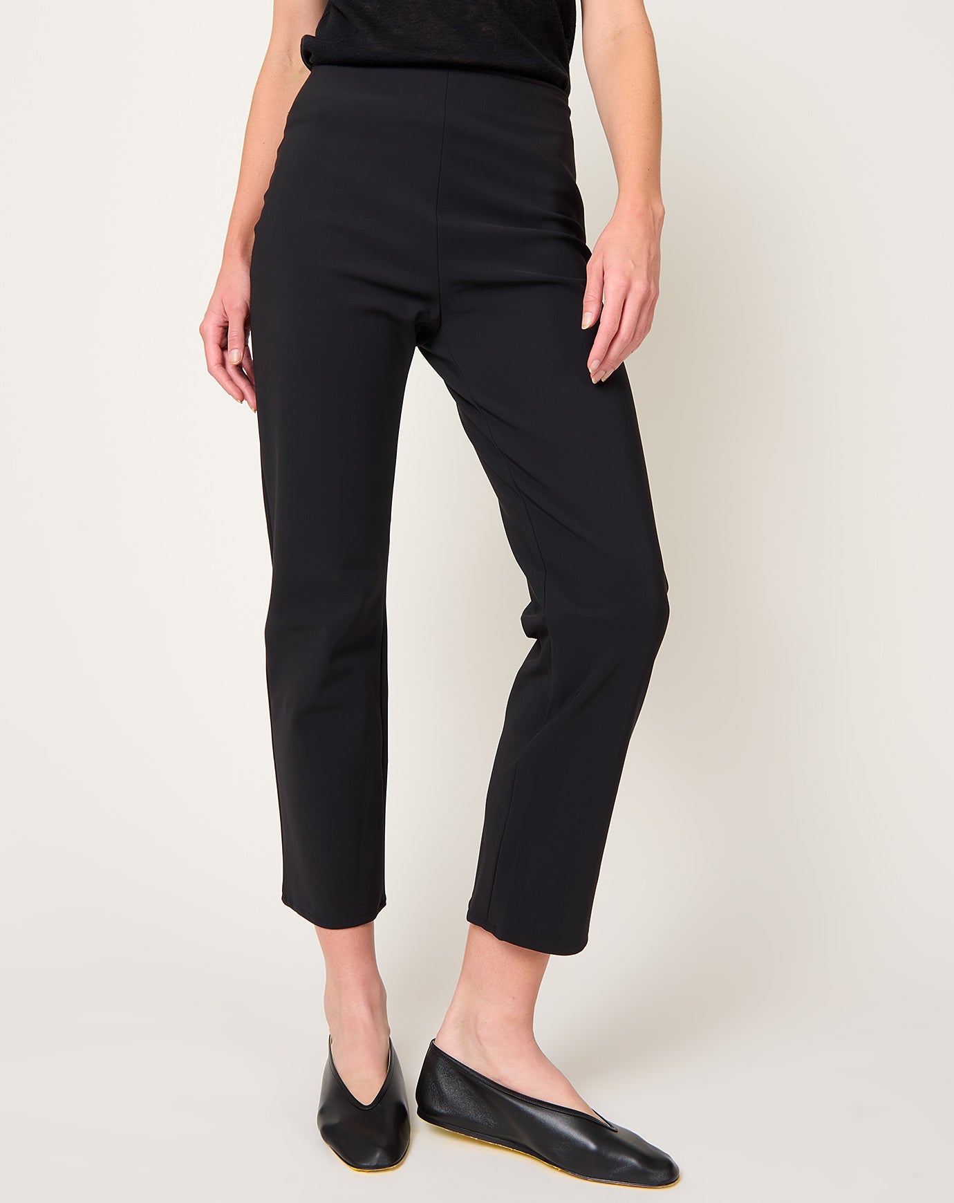 Róhe Cigarette Scuba Trousers in Black