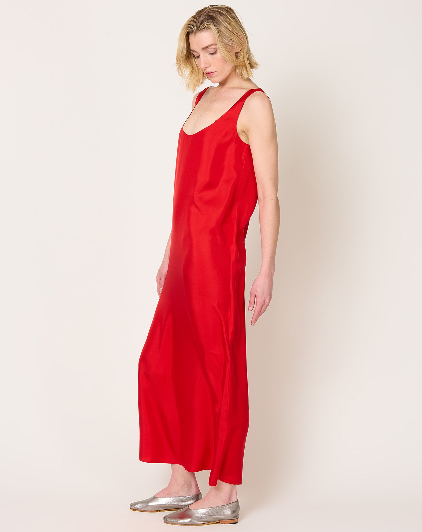 Róhe Silk Scoop-Neck Dress in Red