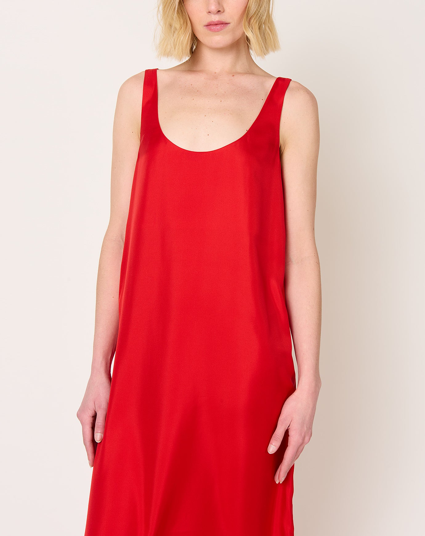 Róhe Silk Scoop-Neck Dress in Red