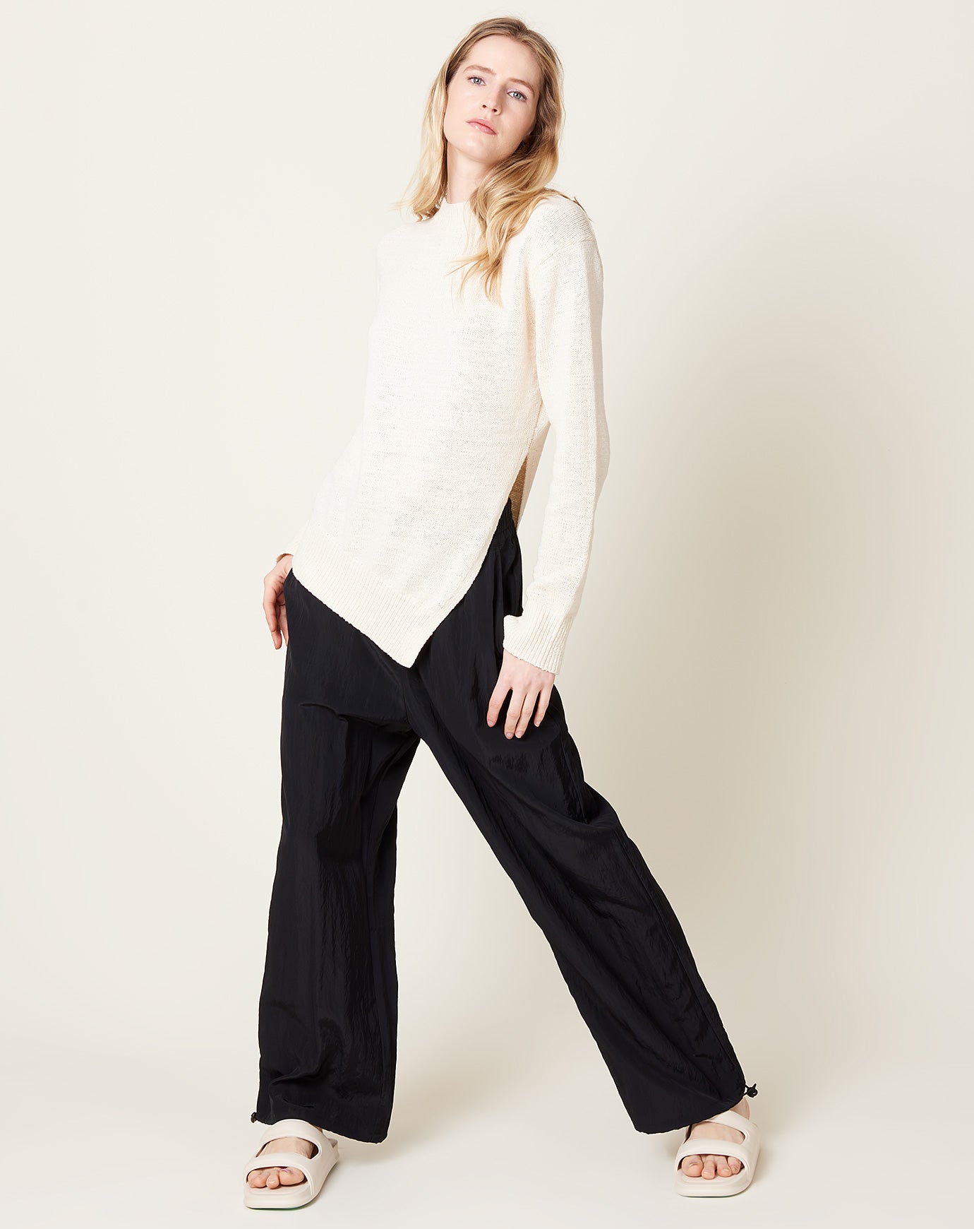 Gia Pant in Black