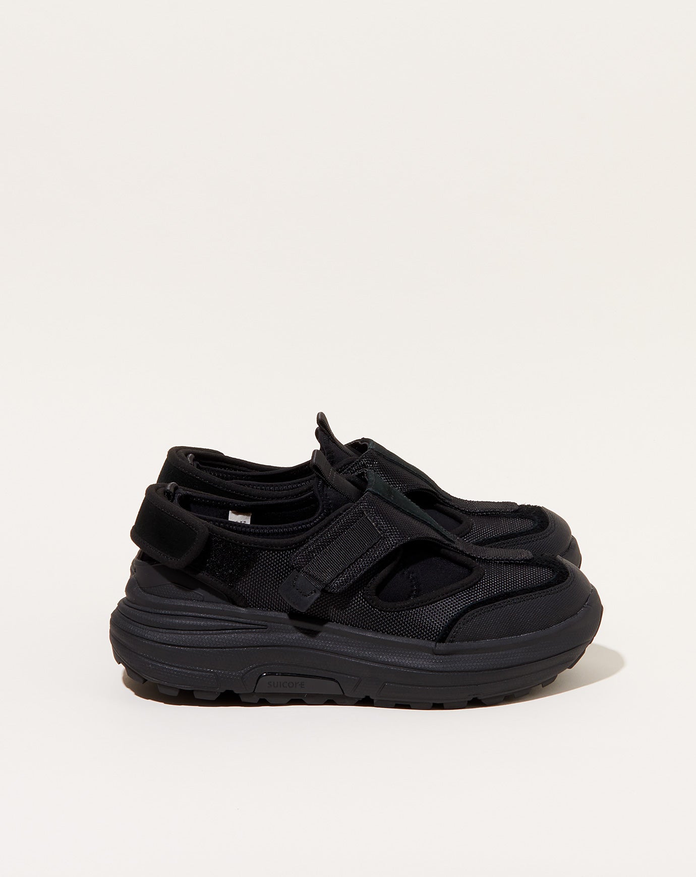 Suicoke TRED Sneaker in Black