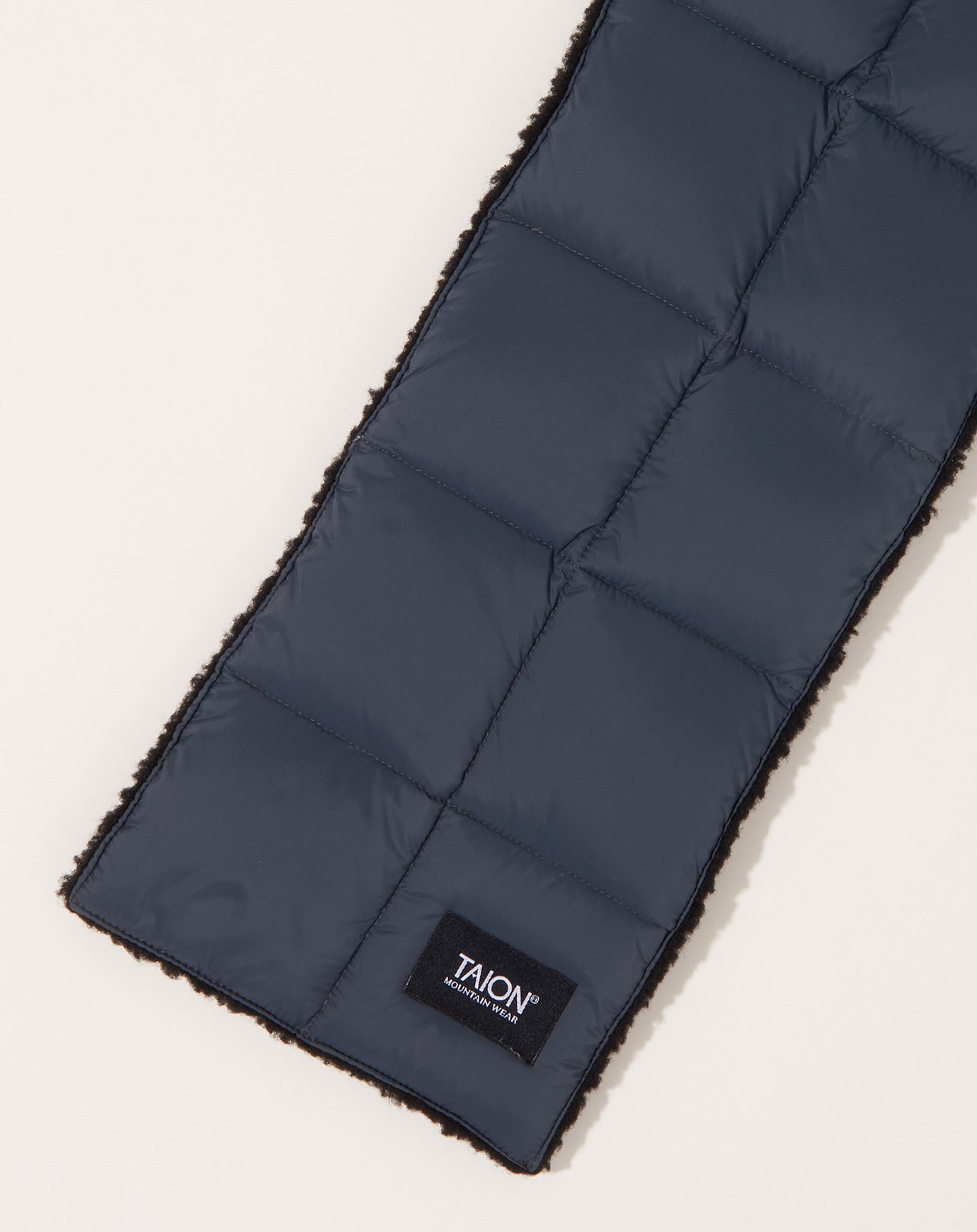 Taion Reversible Mountain Down X BOA Scarf in Dark Grey & Black