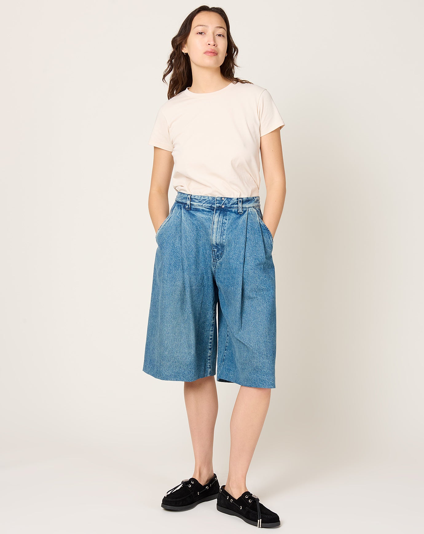 Tanaka Hakama Jean Shorts in Mid Blue