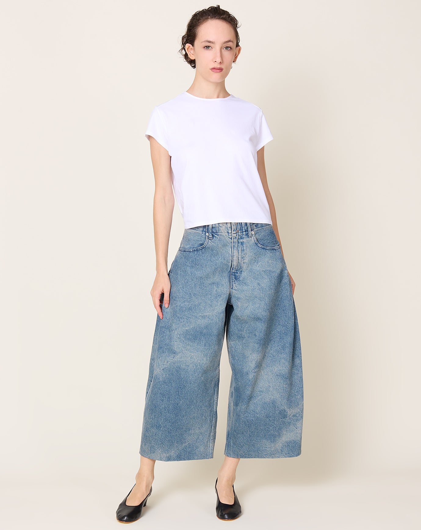Tanaka Wide Cropped Jeans in Dusty Blue