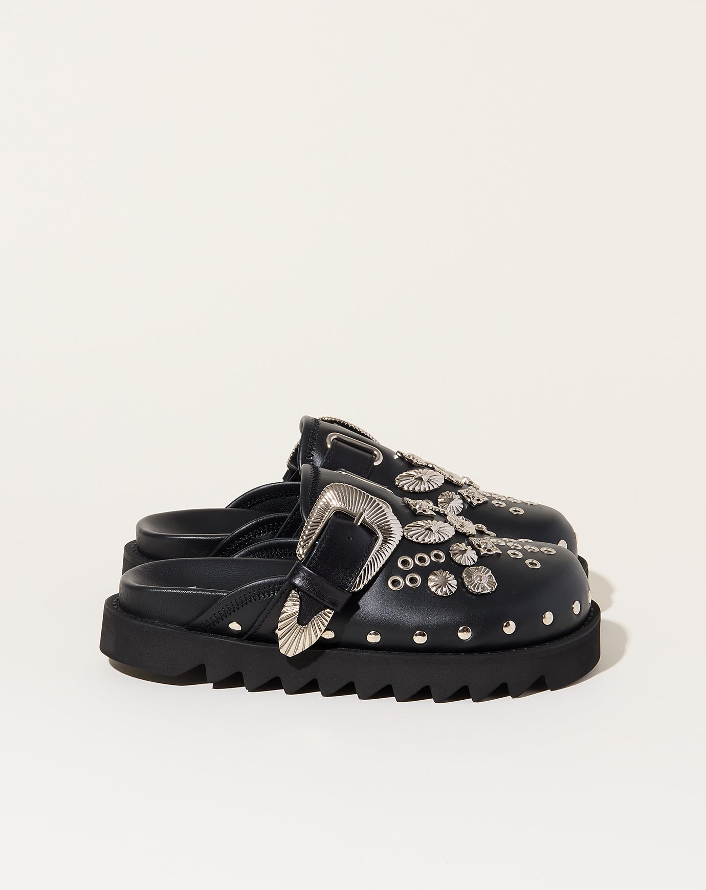 TOGA Archives Eyelet Metal Sabot in Black