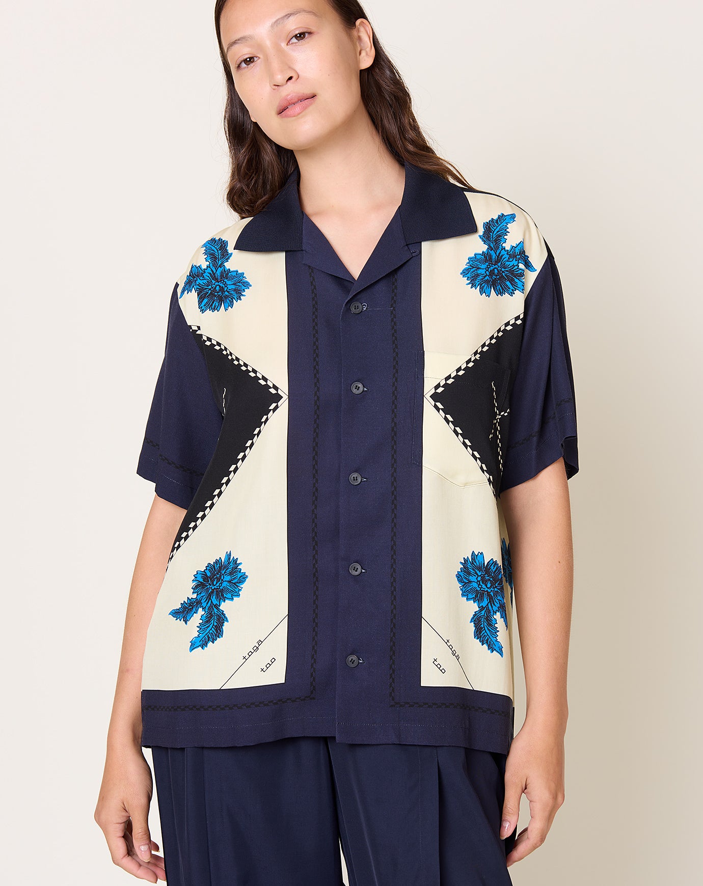 TOGA Archives Inner Print Short Sleeve Shirt in Navy
