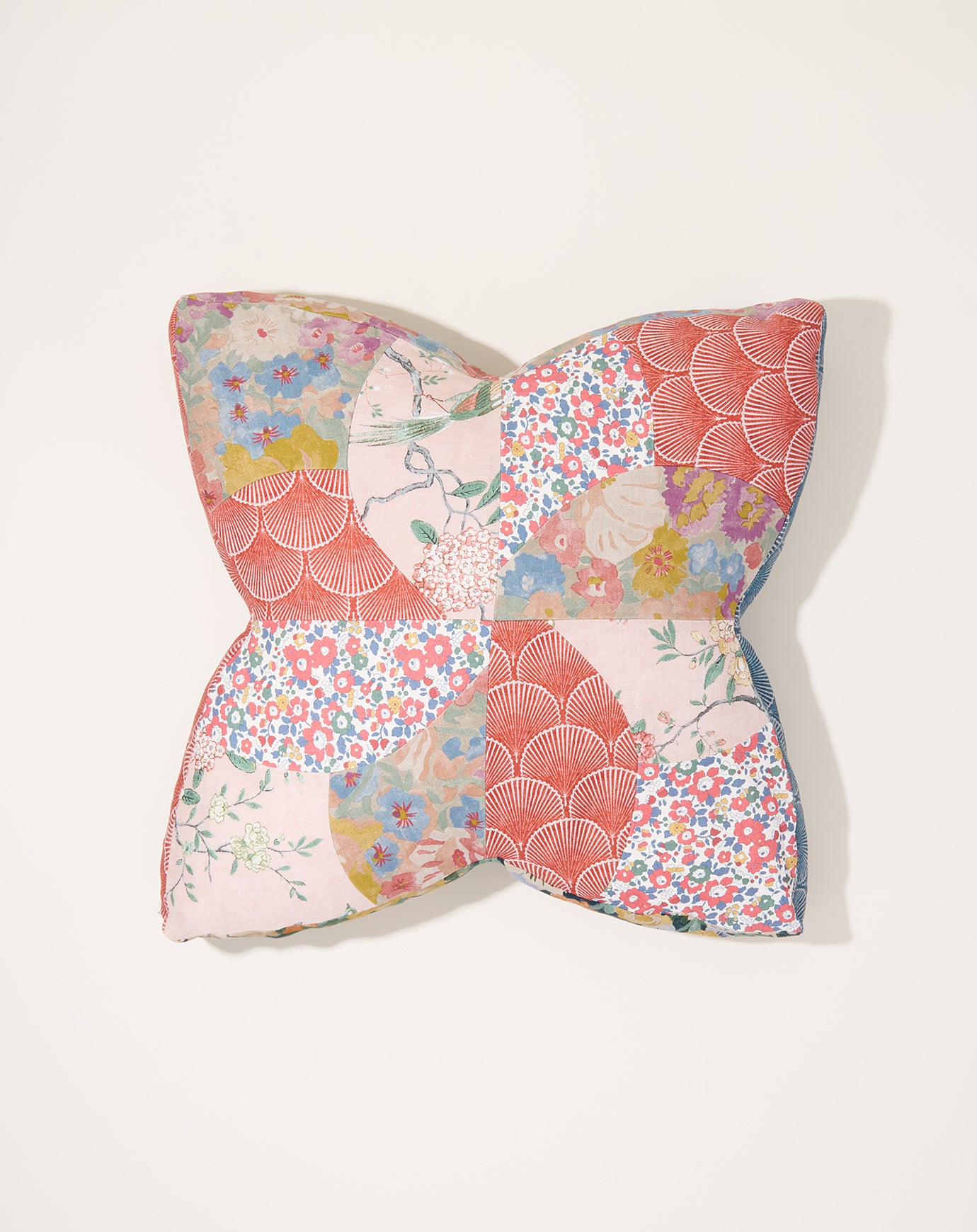 Wiener Times WW Cushion Cicendia Fanfare