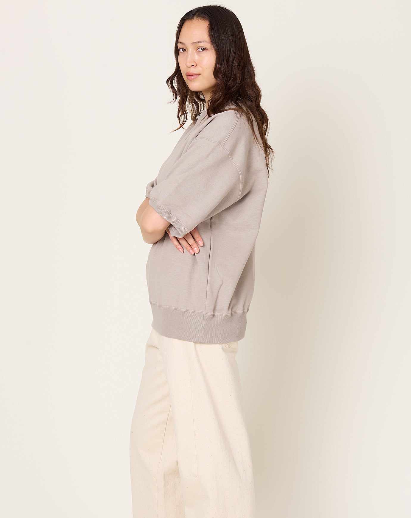 Yoko Sakamoto S/S Sweatshirt in Beige