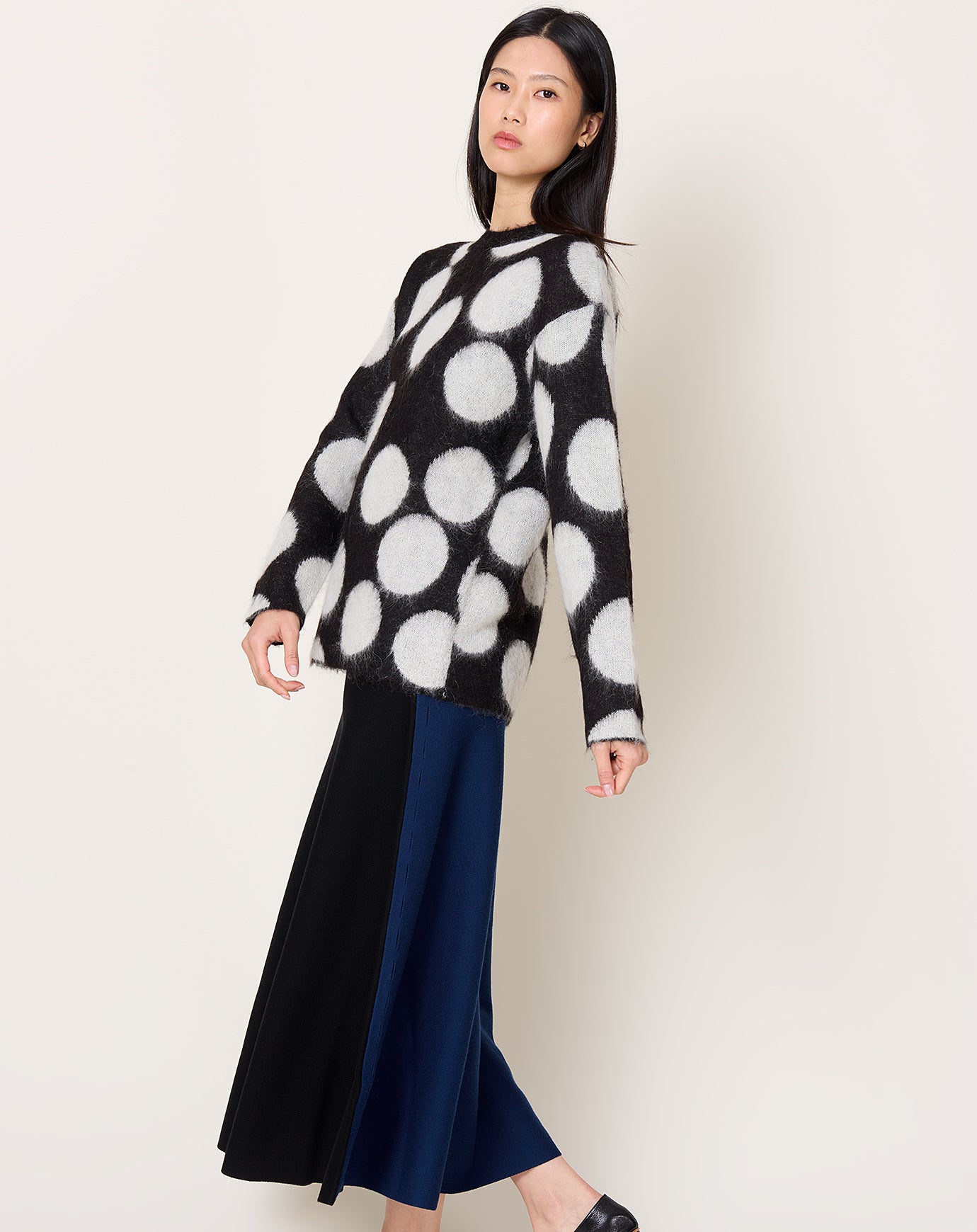Zankov Lewis Crewneck in Black & Ivory