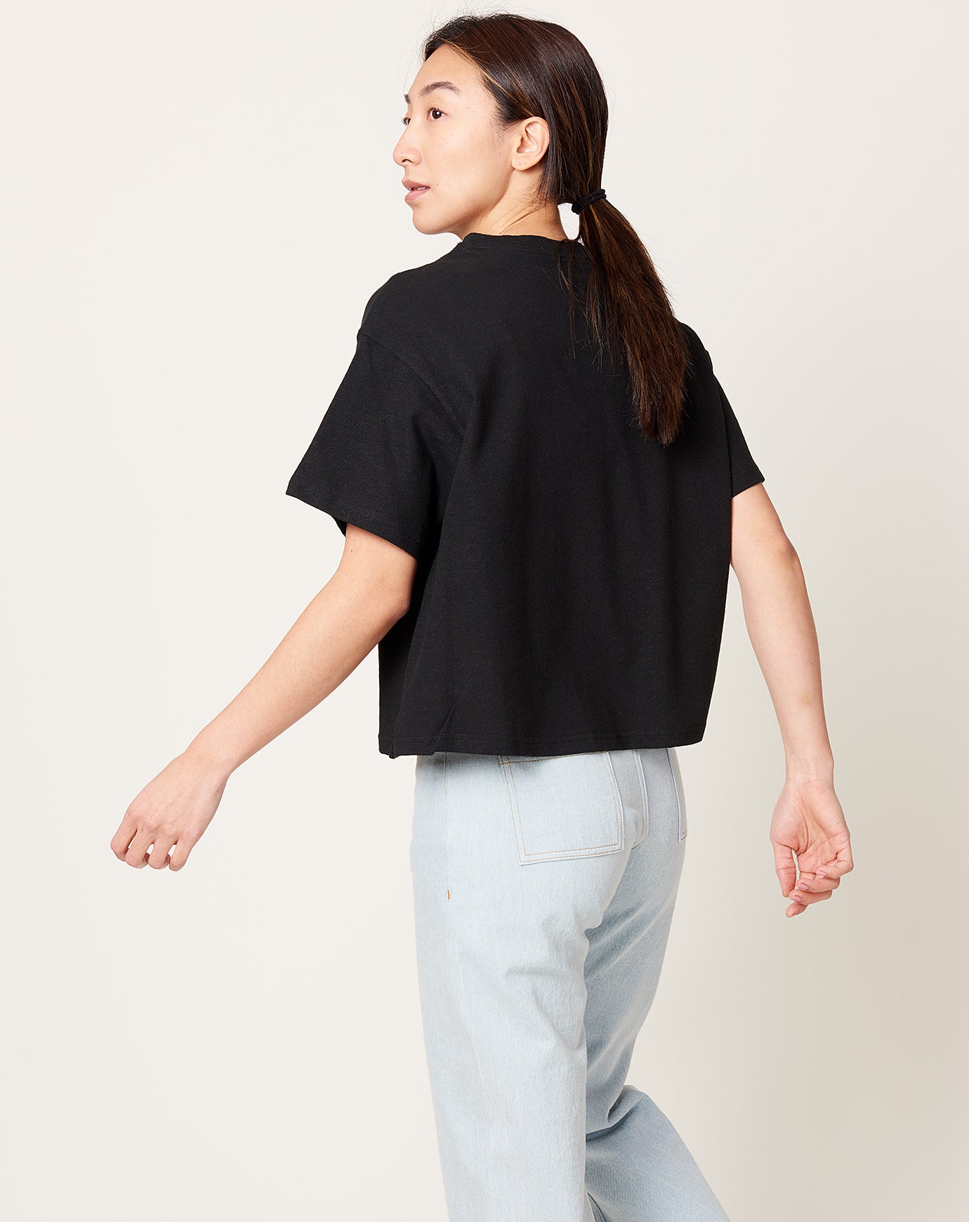 7115 by Szeki Signature Cropped Tee in Black