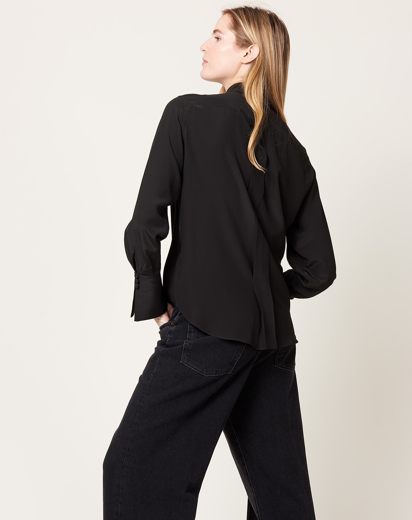 A'Court Iris Blouse in Black