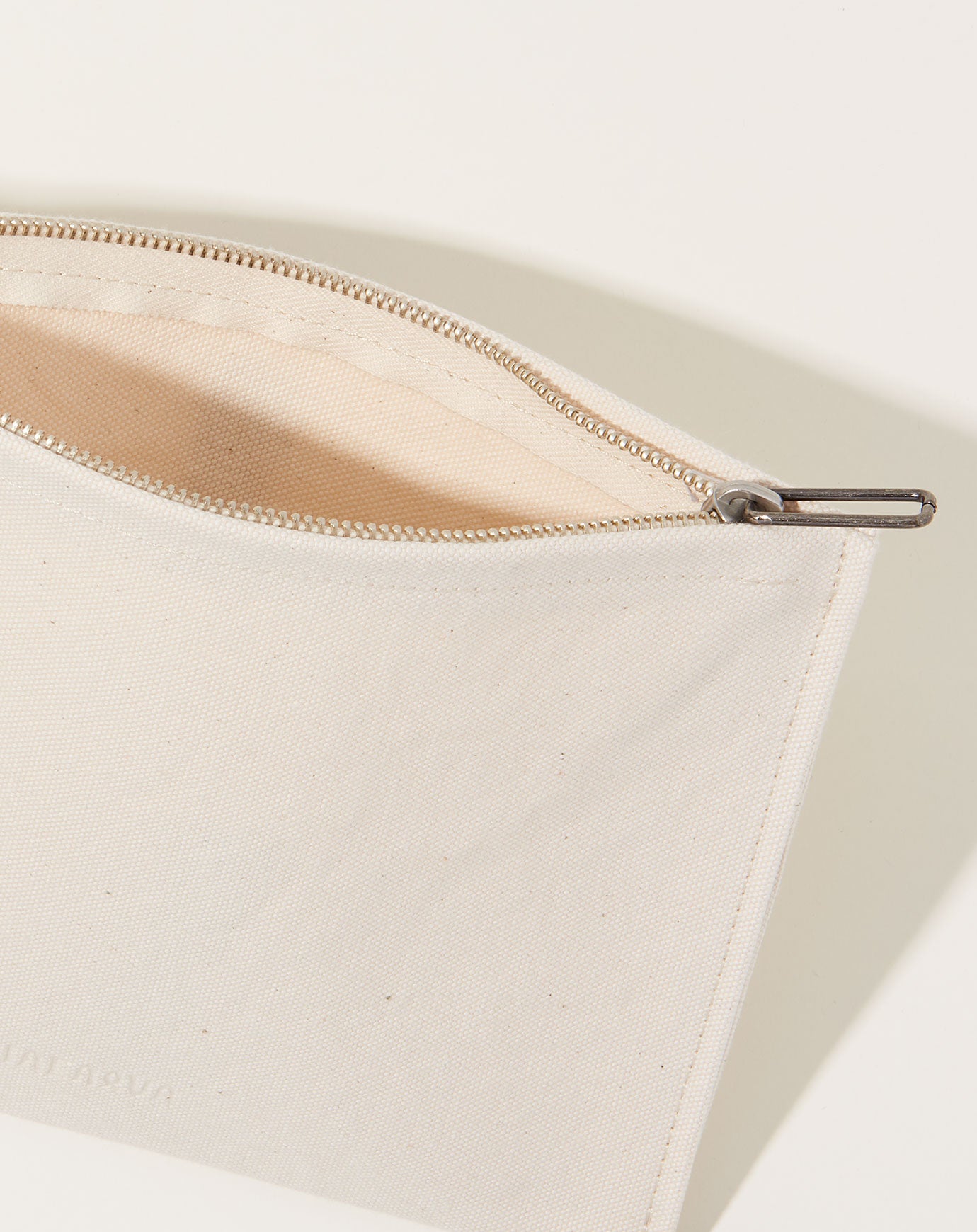 Amiacalva Washed Canvas Pouch in White
