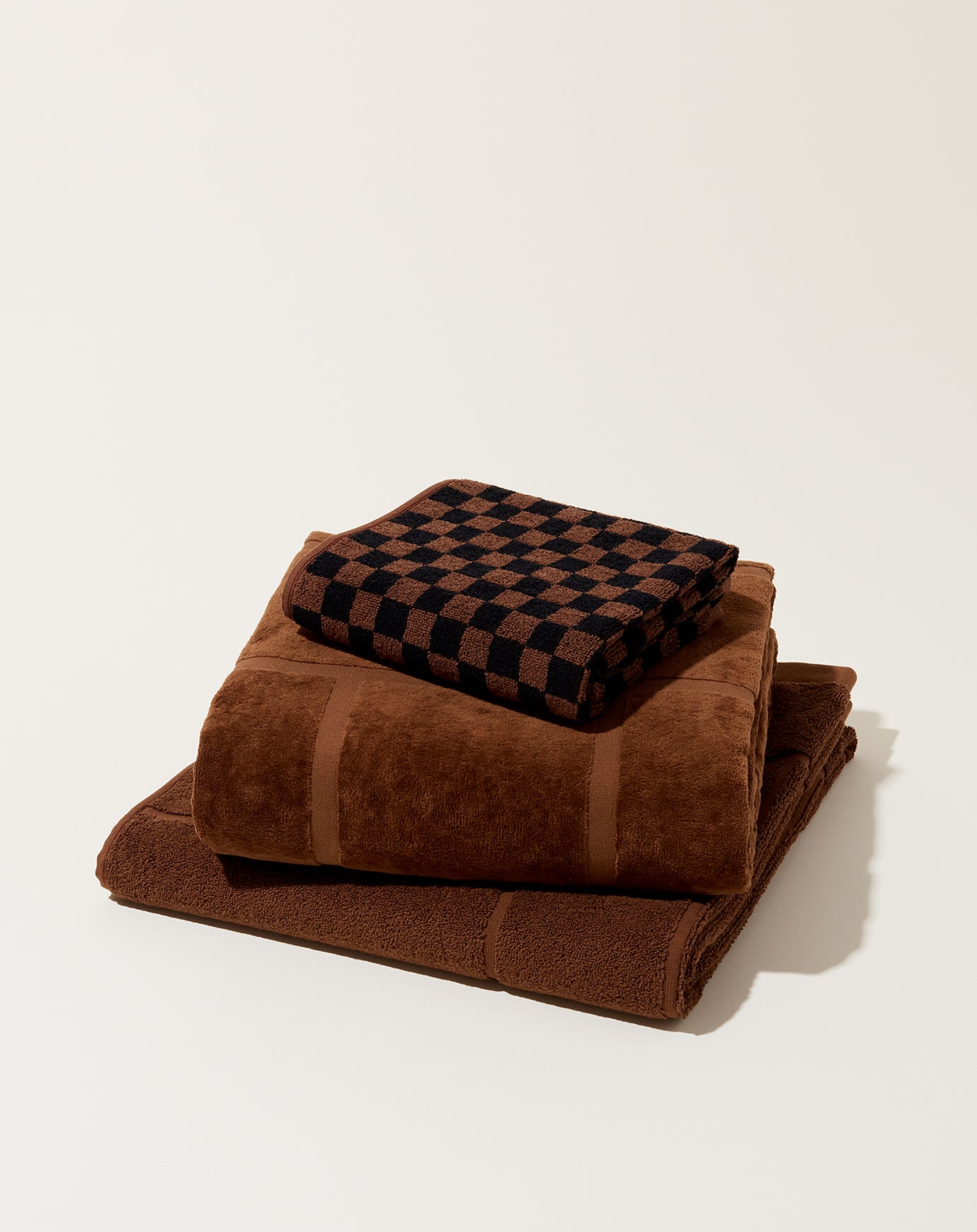 BAINA  JOSEPHINE HAND TOWEL IN TABAC & NOIR – RELIQUARY