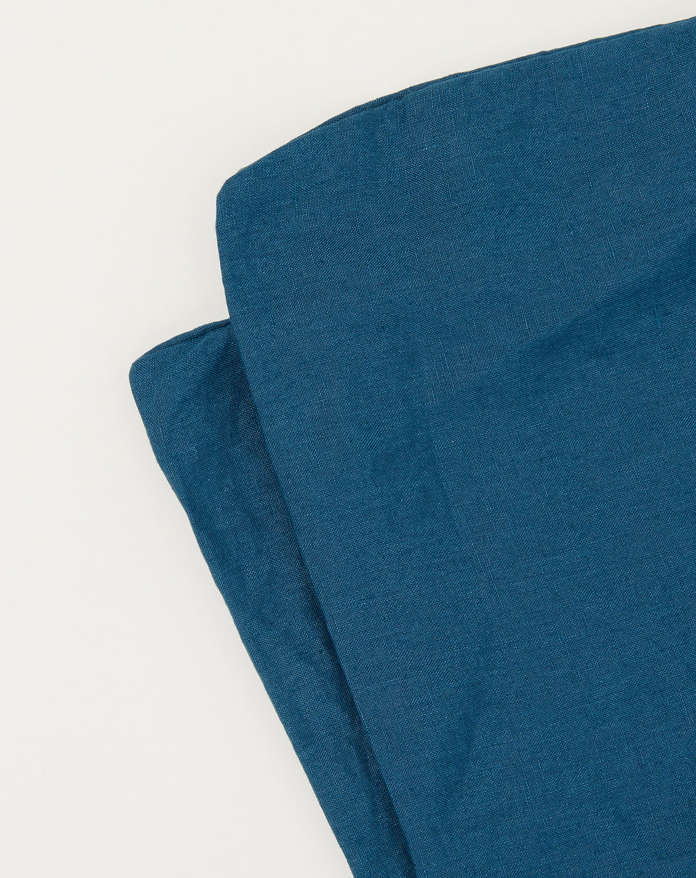 Deiji Pillow Set in Legion Blue