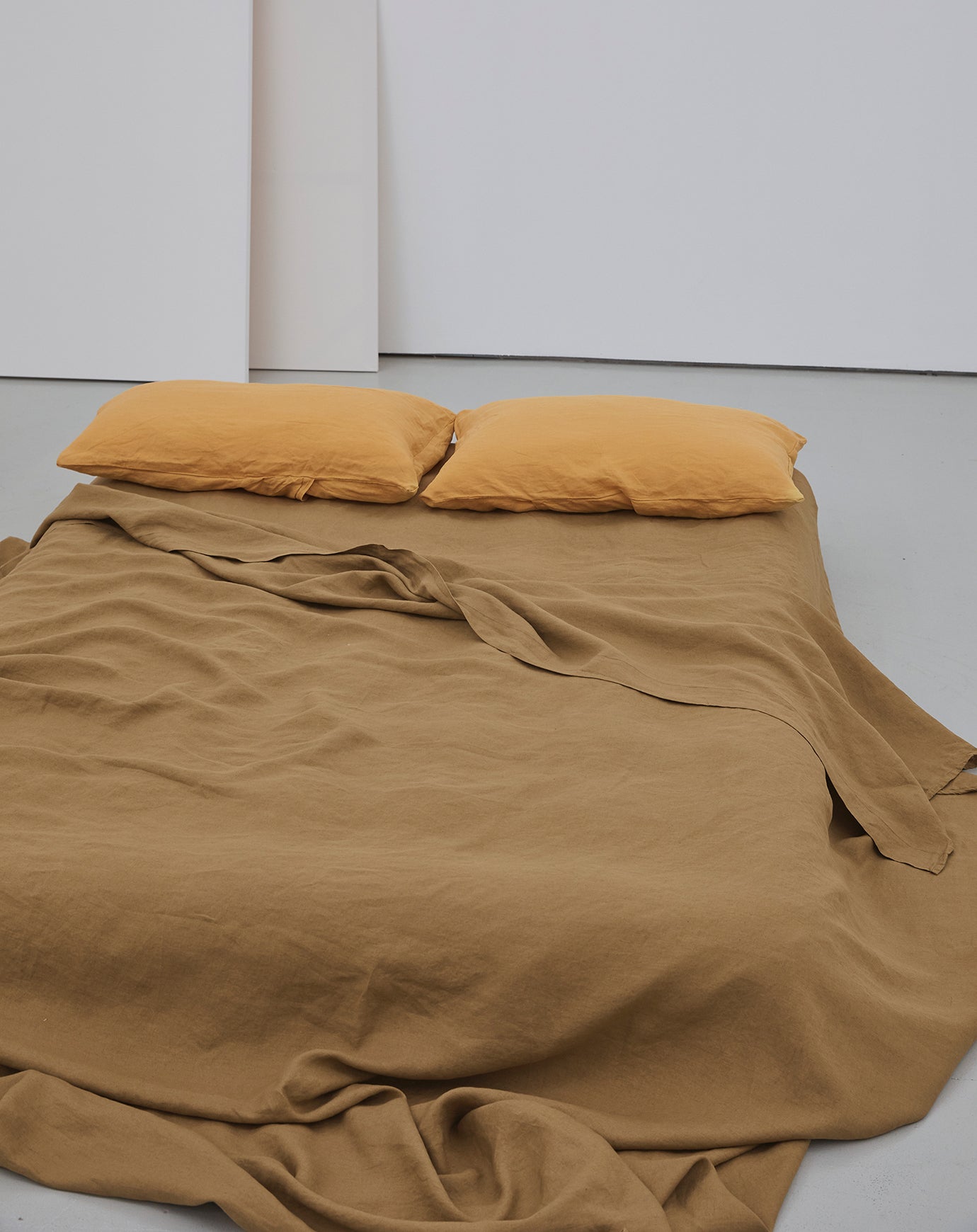 Sheets in Walnut
