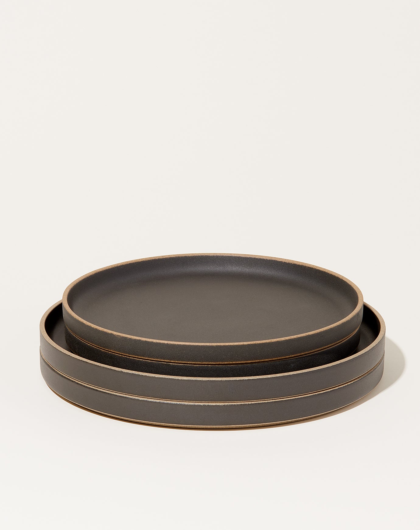Hasami Porcelain 10" Plate in Black