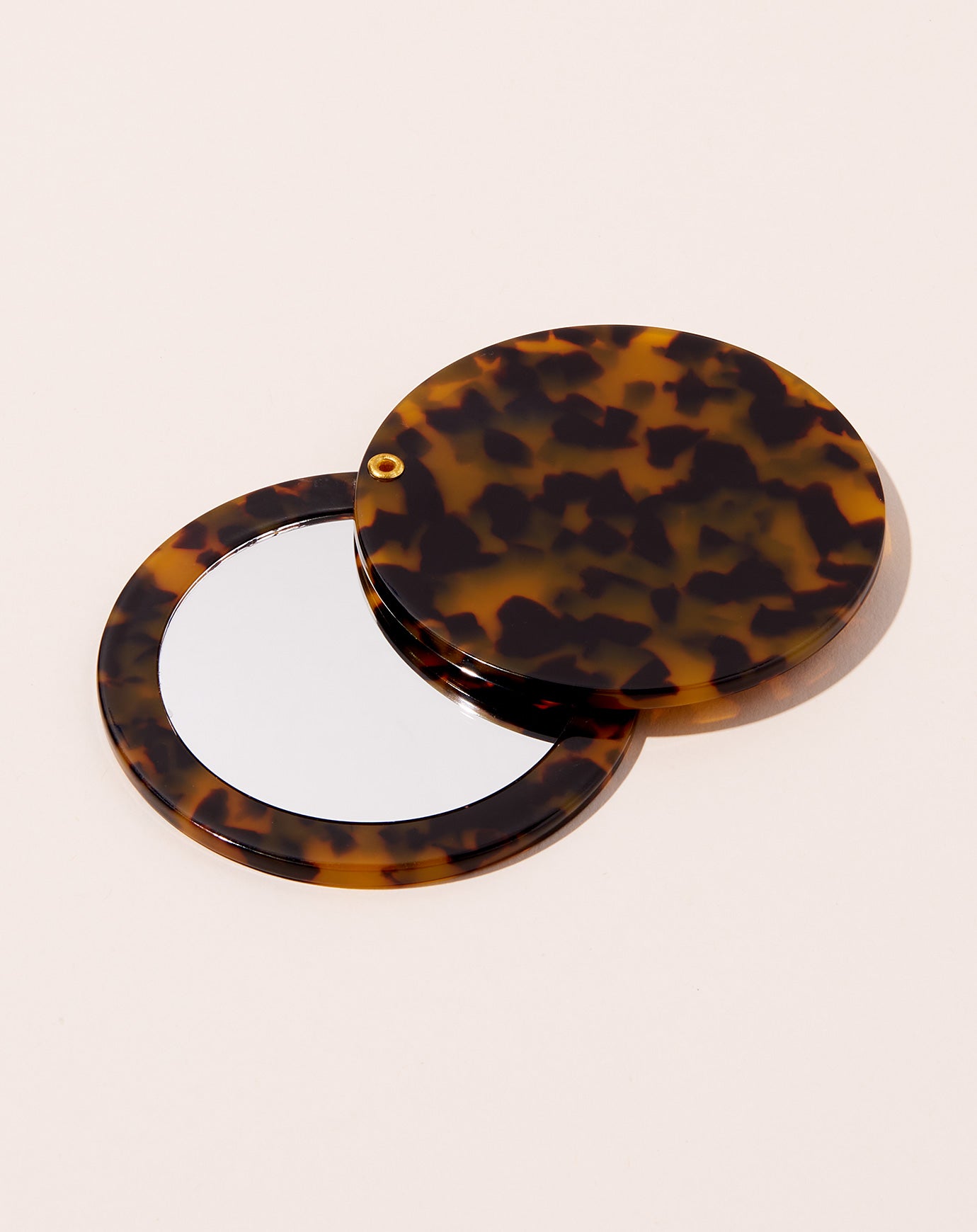 Machete Circle Mirror in Classic Tortoise