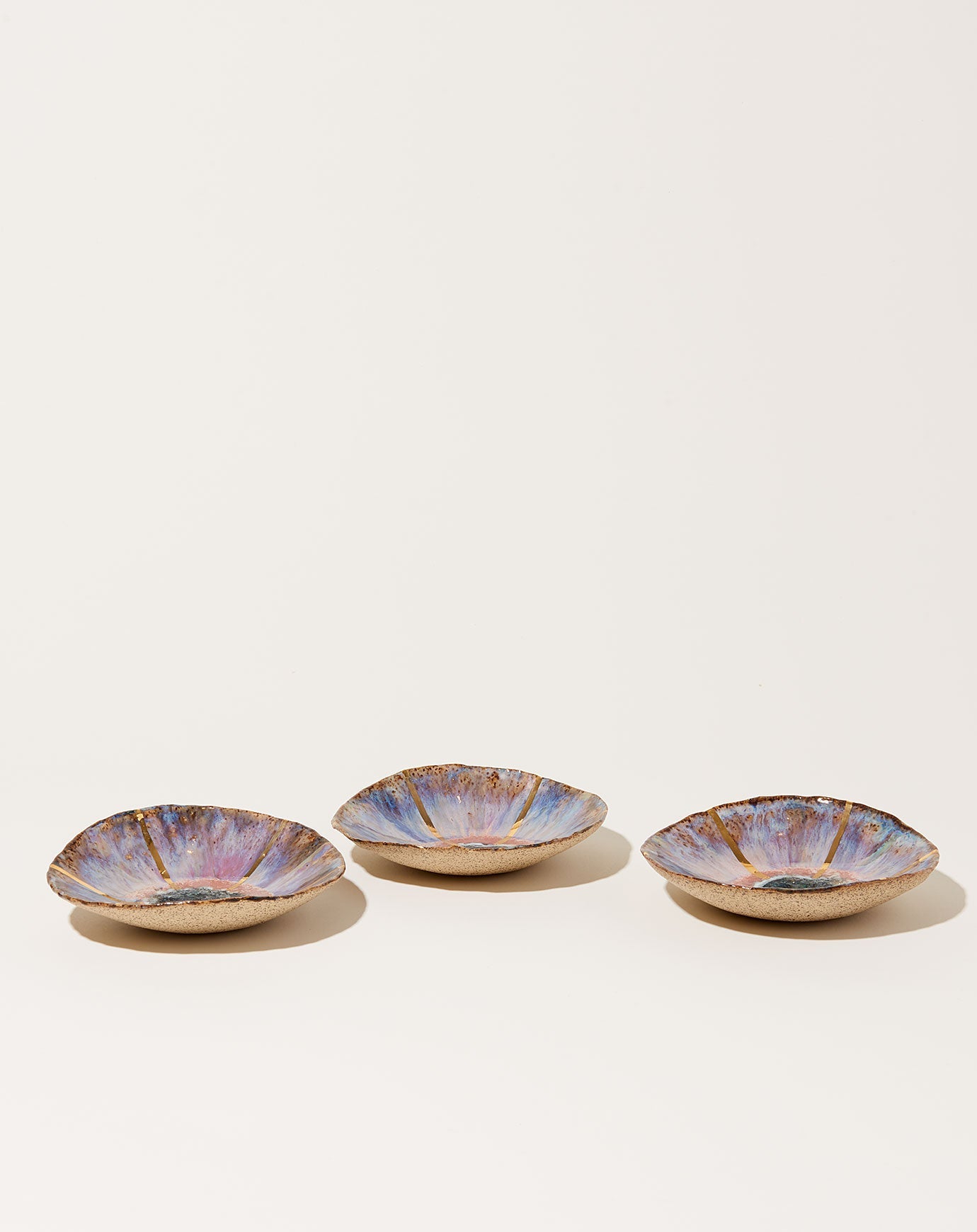 Minh Singer Small Dish in Lavender with Gold Rays