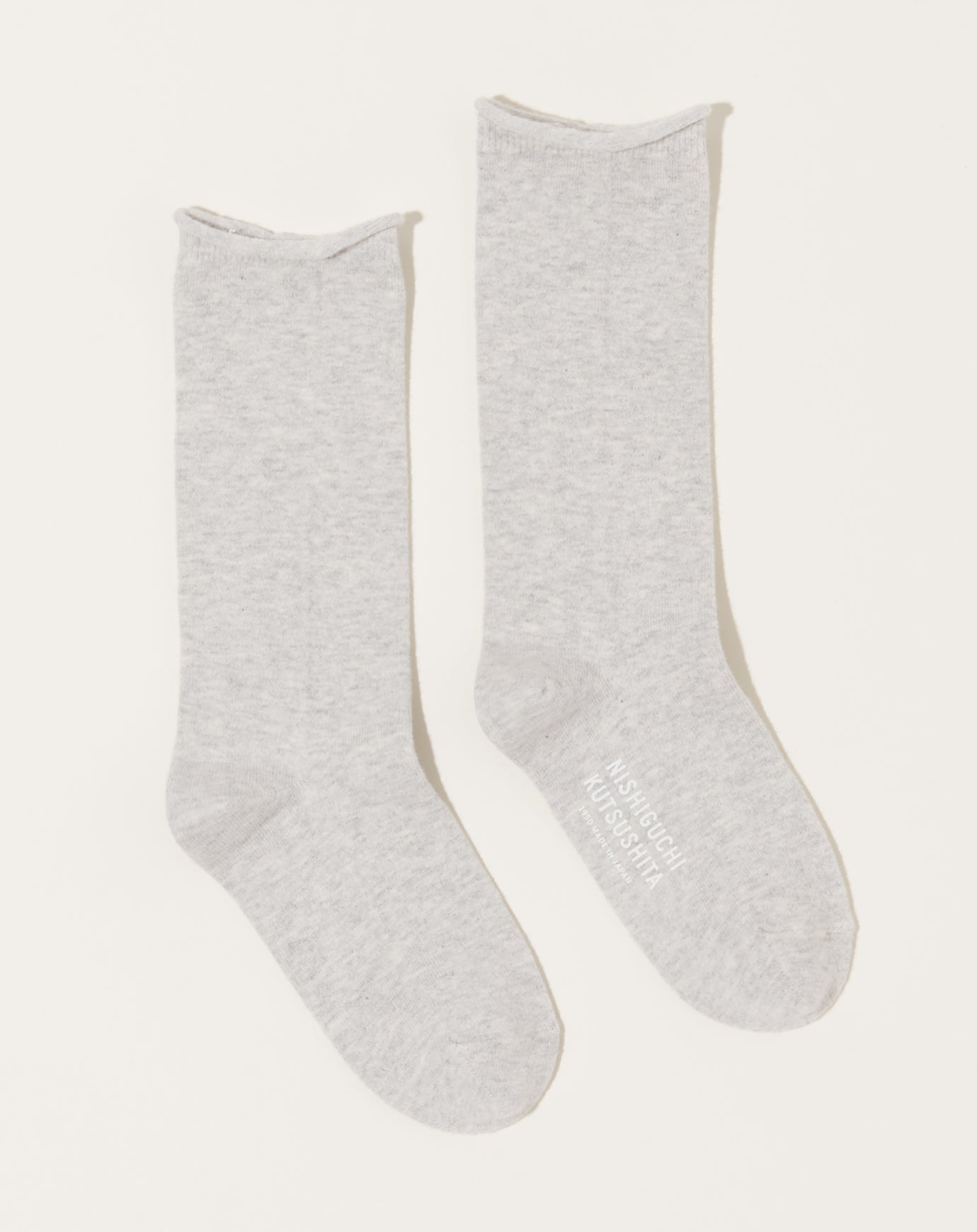 Nishiguchi Kutsushita Cashmere Cotton Socks in Light Grey