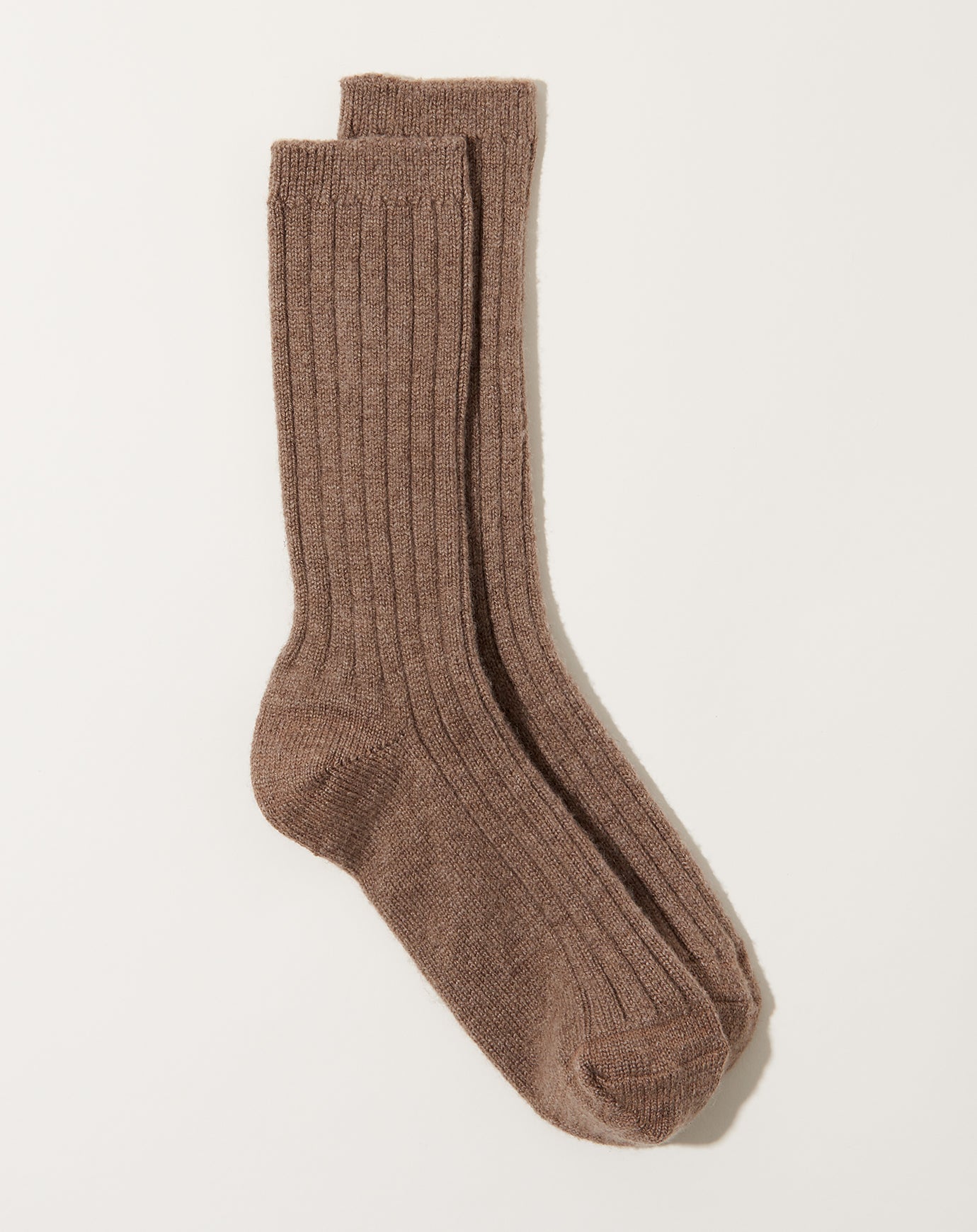 Cashmere Ribbed Socks in Umber