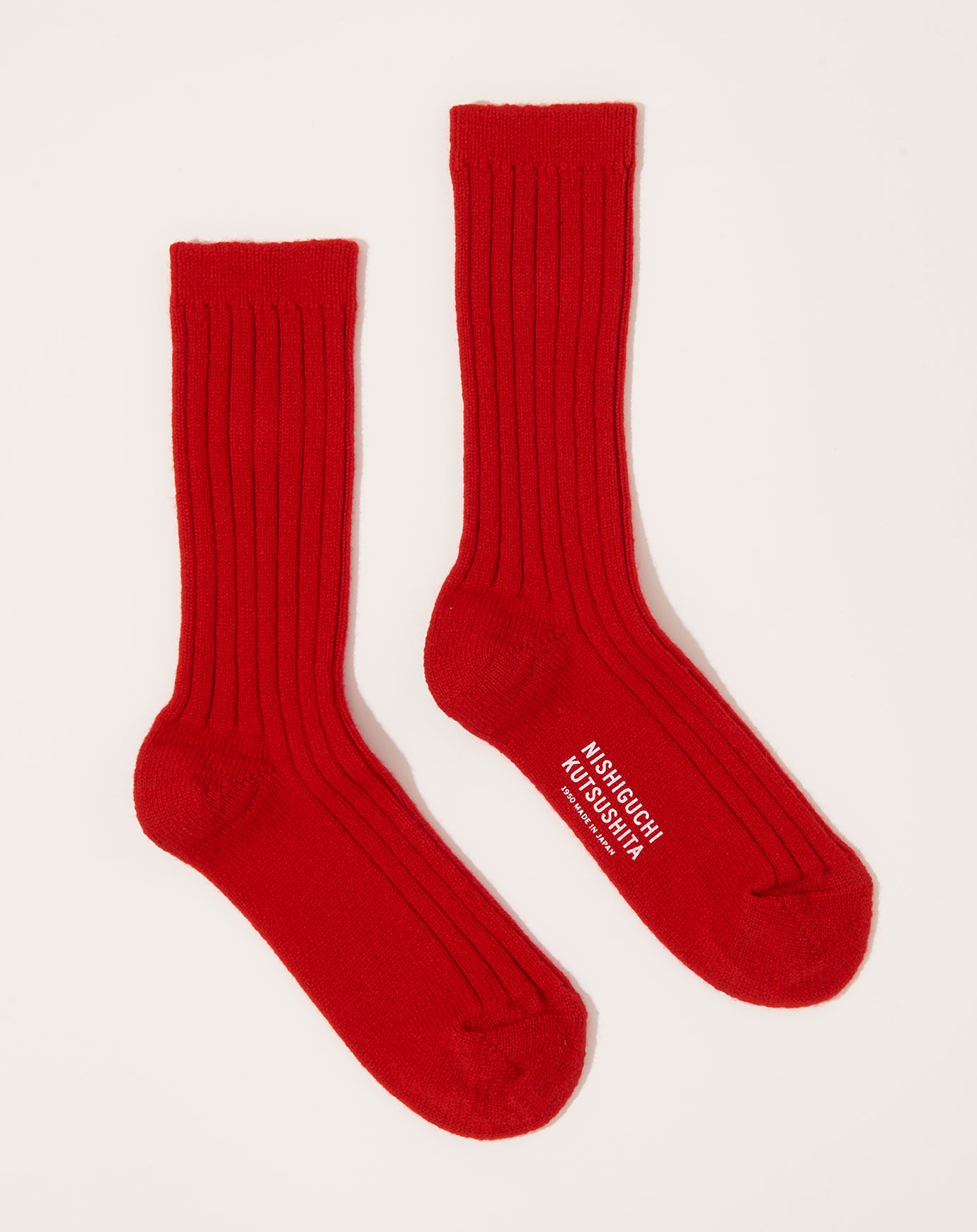 Nishiguchi Kutsushita Cashmere Ribbed Socks in Sunset Red