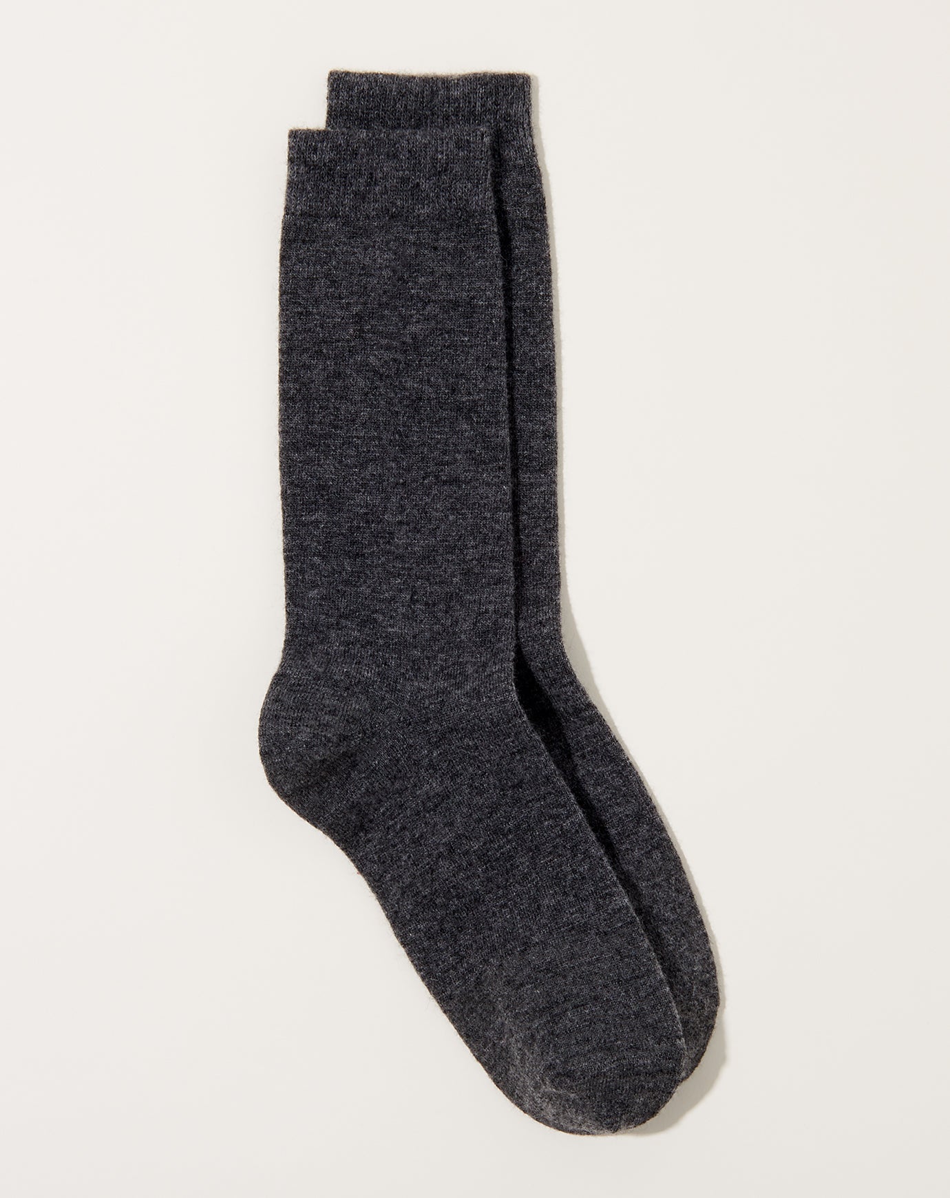 Nishiguchi Kutsushita Cashmere Wool Socks in Charcoal