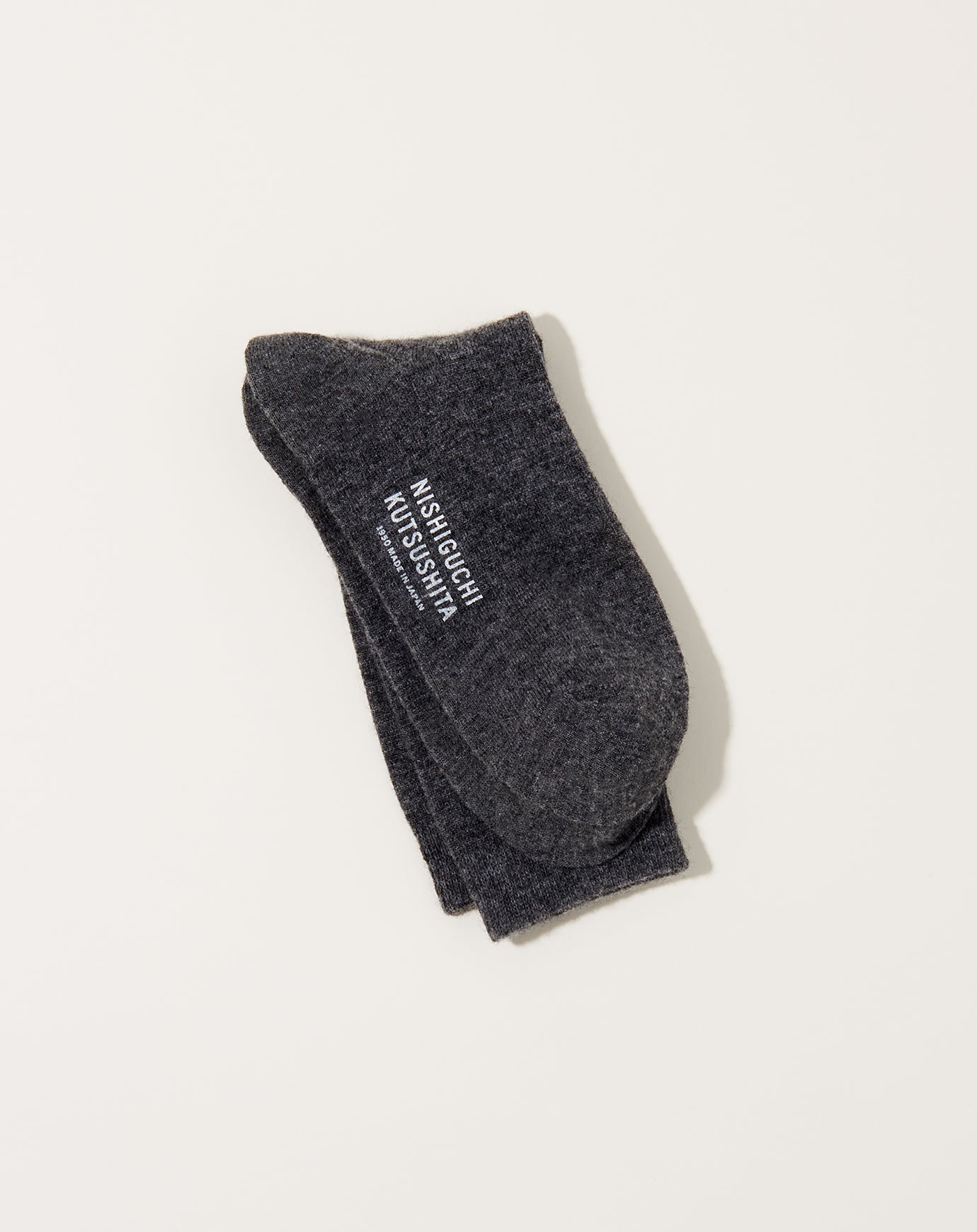 Nishiguchi Kutsushita Cashmere Wool Socks in Charcoal