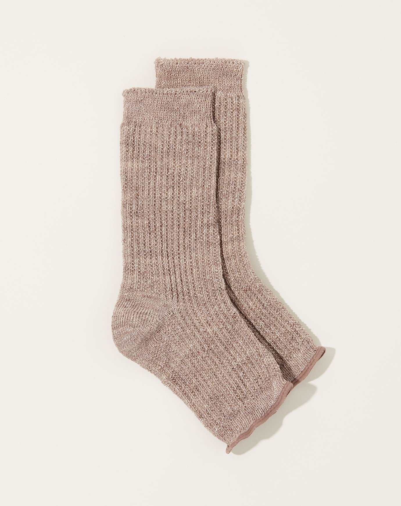 Nishiguchi Kutsushita Linen Sandal Socks in White Brown