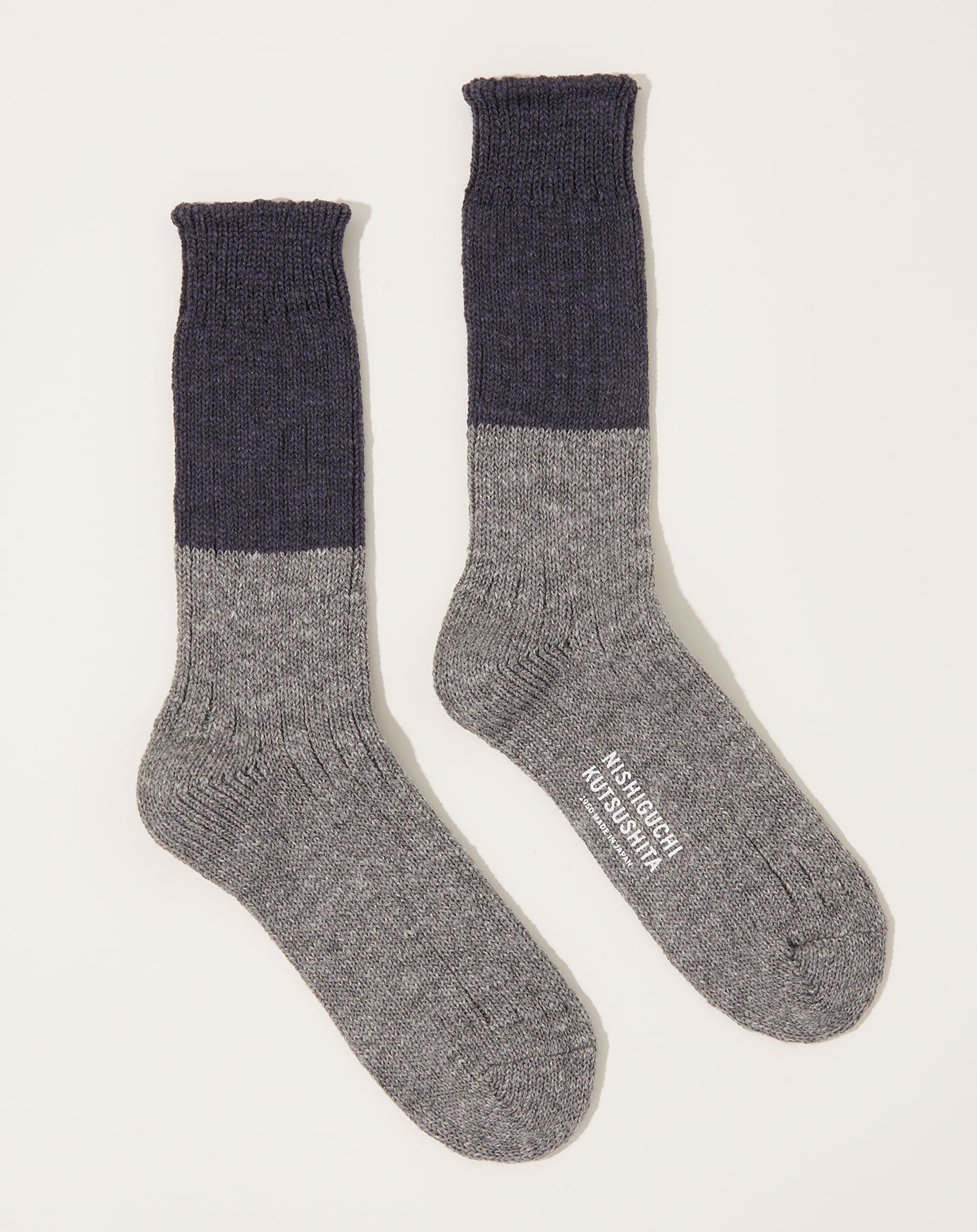 Nishiguchi Kutsushita Wool Cotton Slab Socks in Charcoal